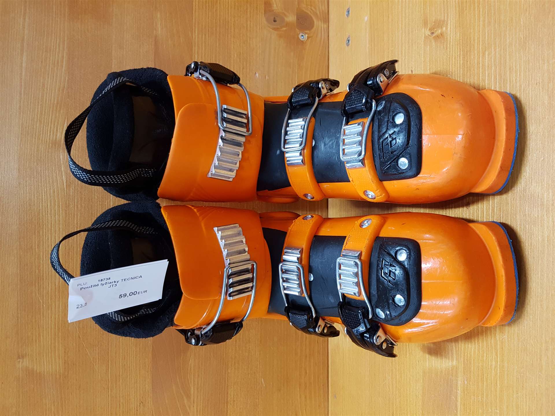 Použité lyžiarky TECNICA JT3
