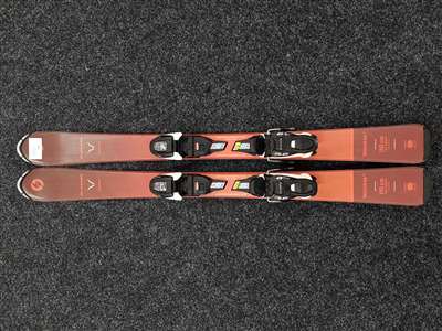 Esquís infantiles usados BLIZZARD Brahma + fijaciones Marker 7.0