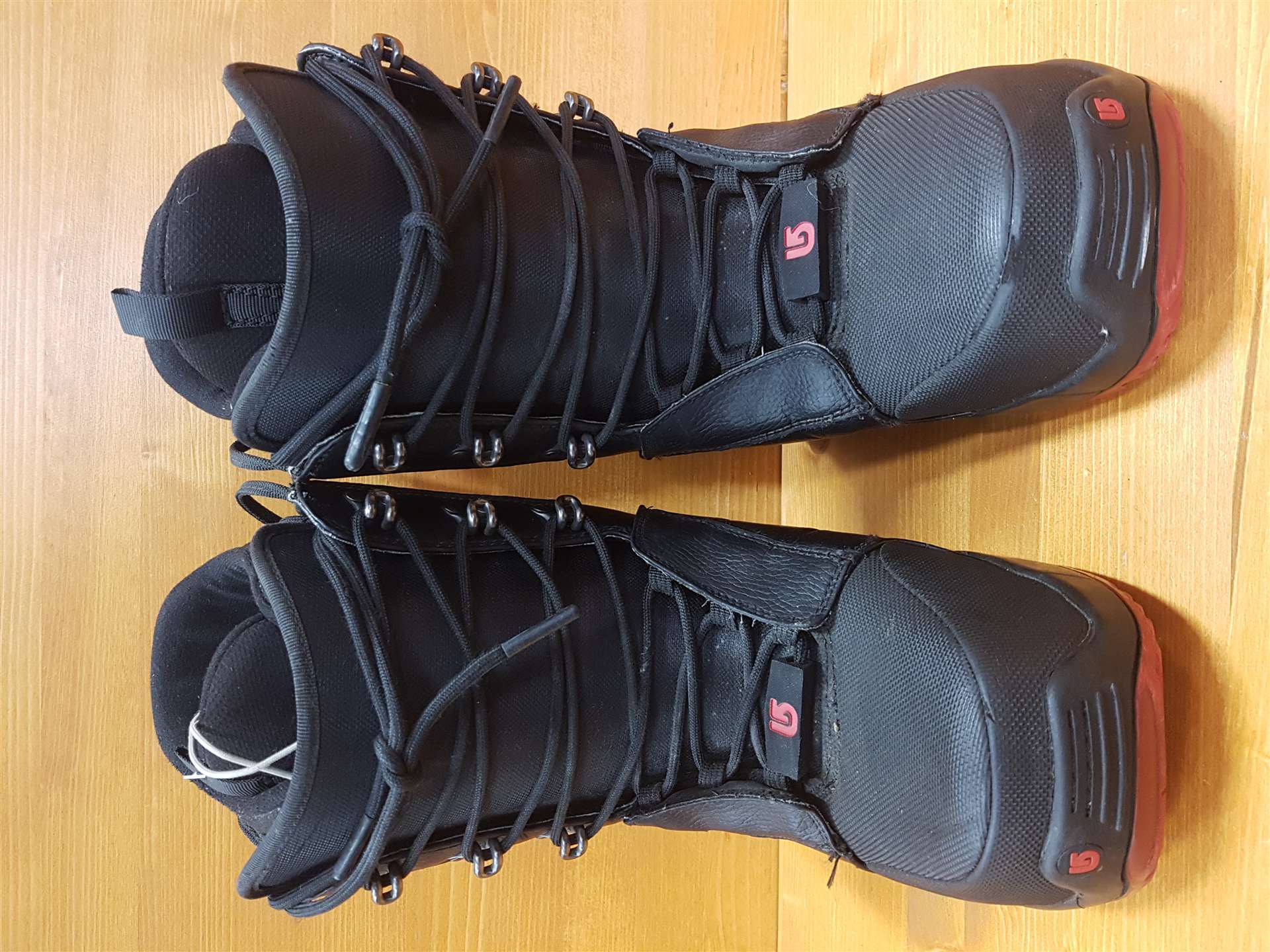 Ghete de snowboard BURTON Progression folosite