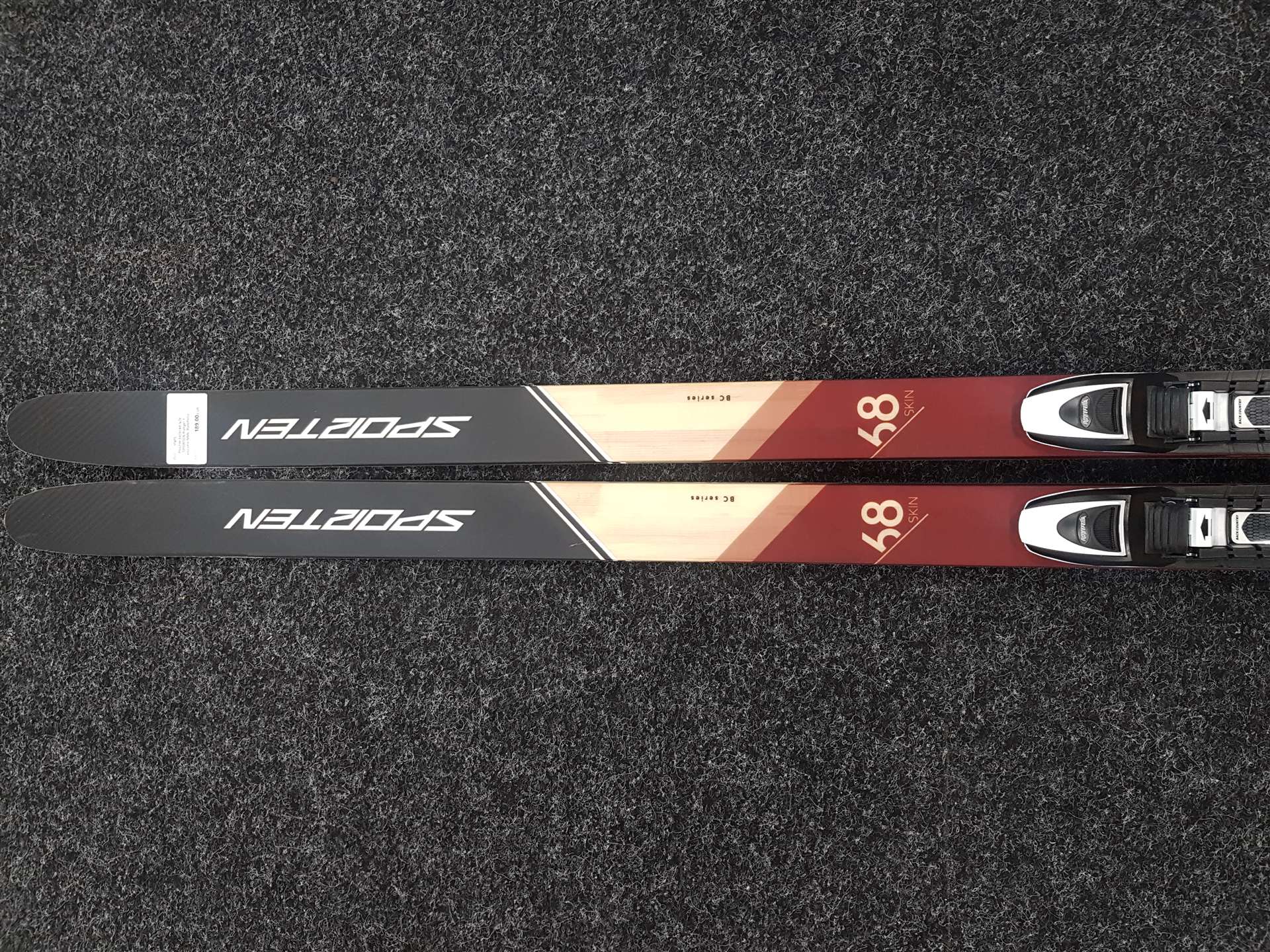 Použité bežecké lyže (backcountry) SPORTEN Ranger + viazanie NNN  Roteffella