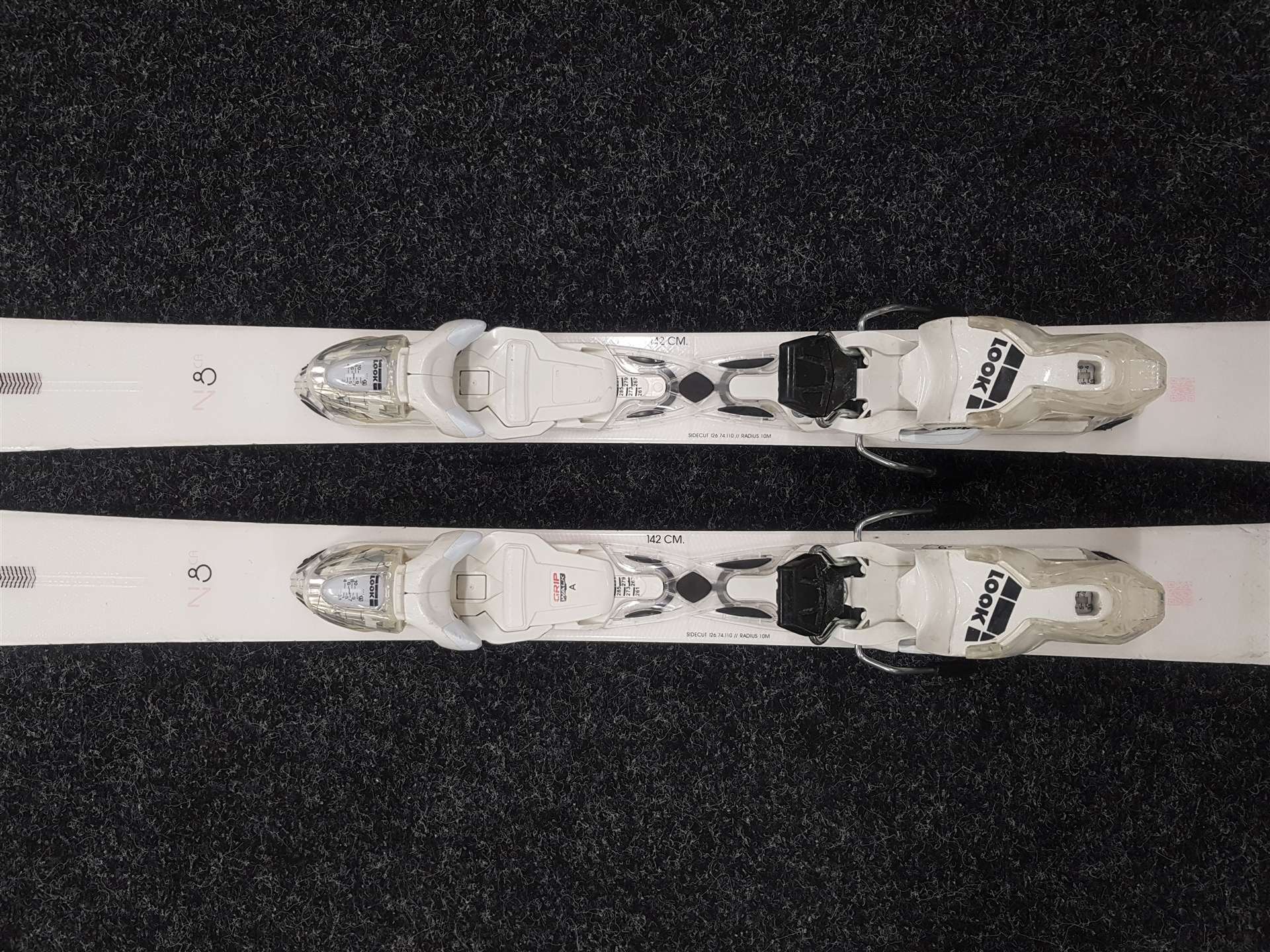Használt ROSSIGNOL Nova 8 CA síléc + Look Xpress 11 kötés