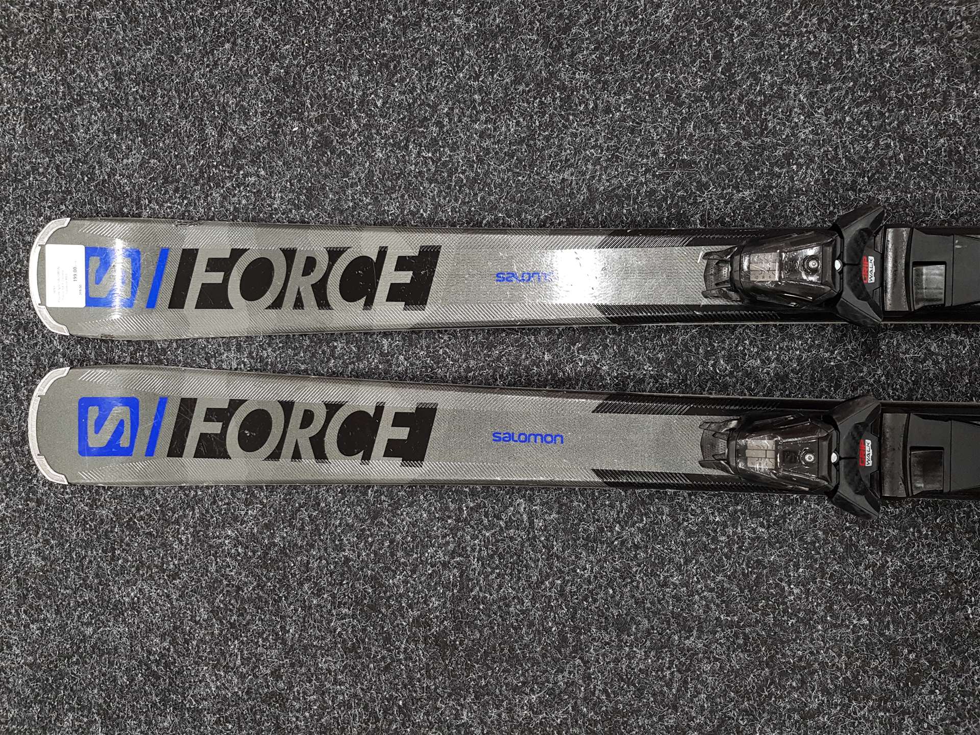 Skis SALOMON Force SX d'occasion + fixations Salomon M10