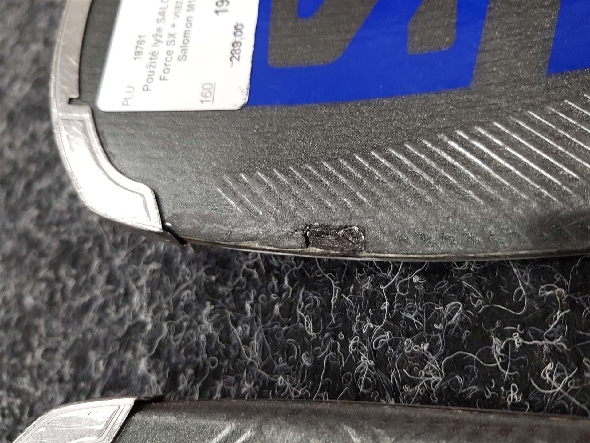 Skis SALOMON Force SX d'occasion + fixations Salomon M10