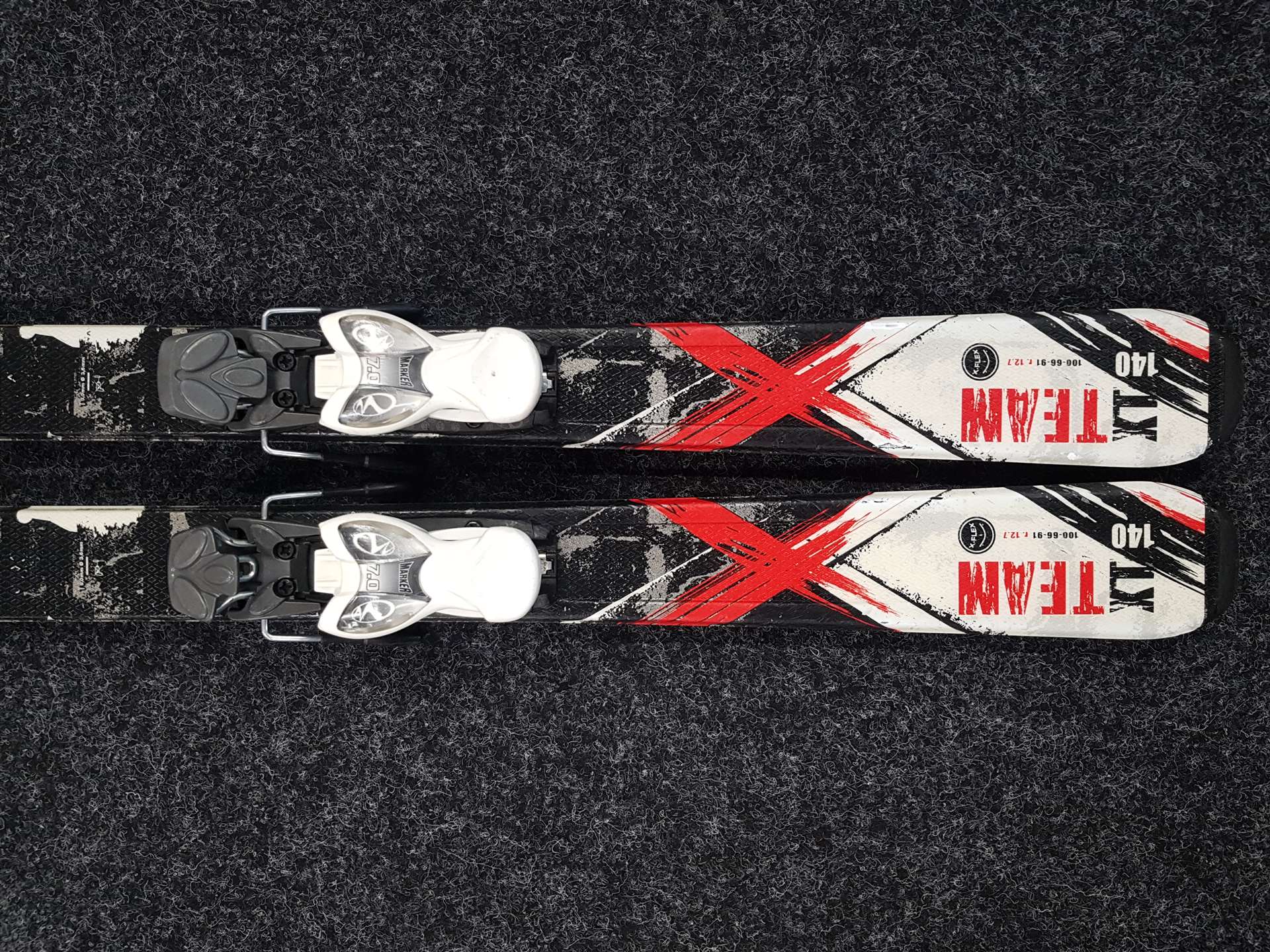 Schiuri TECNOPRO Team XT folosite + legături Marker7.0