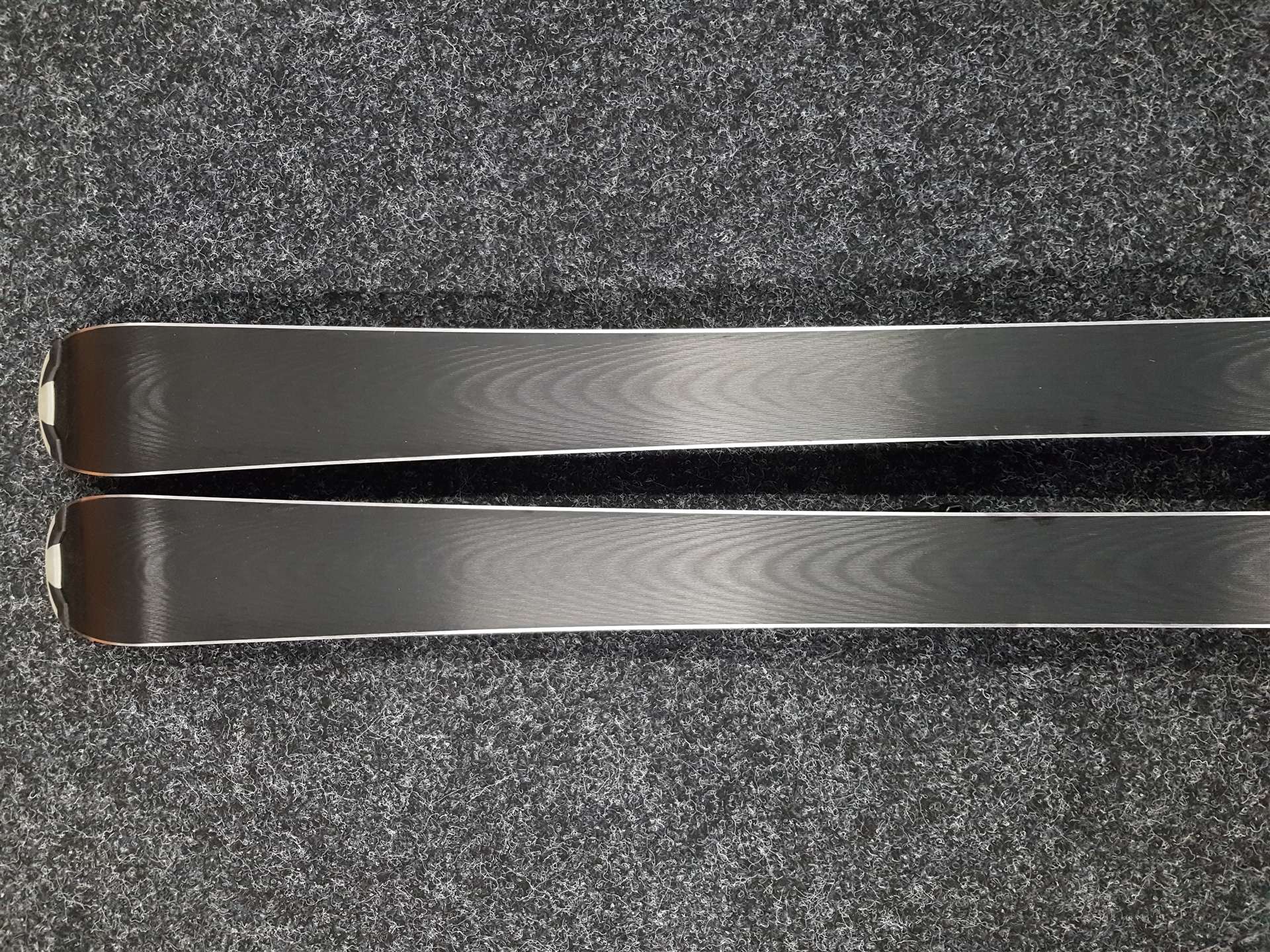 Schiuri TECNOPRO Team XT folosite + legături Marker7.0