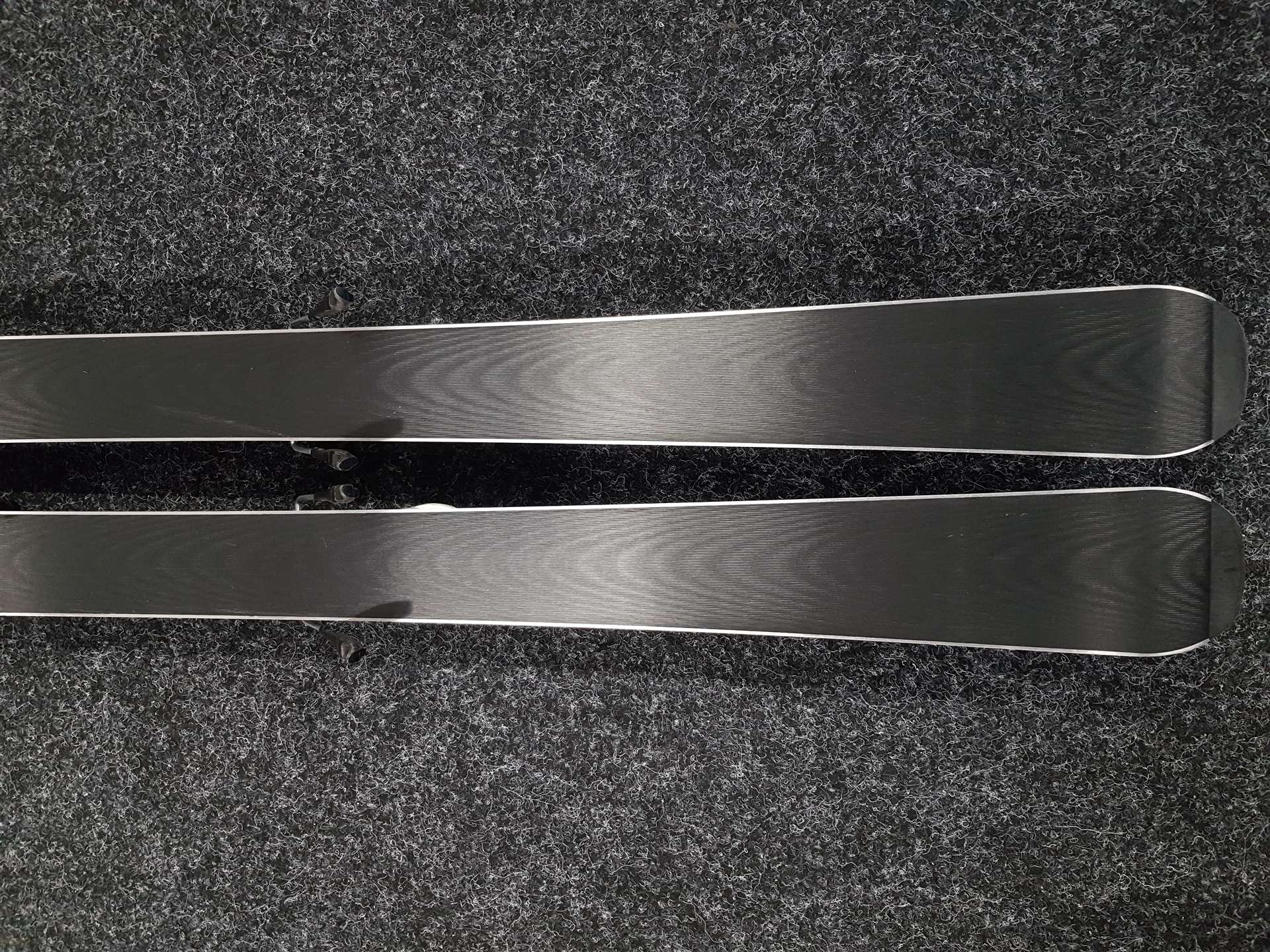 Schiuri TECNOPRO Team XT folosite + legături Marker7.0