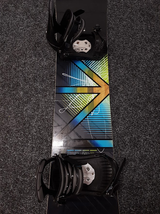 Gebrauchtes Salomon Snowboard + Bindung SP MFG Größe L/XL