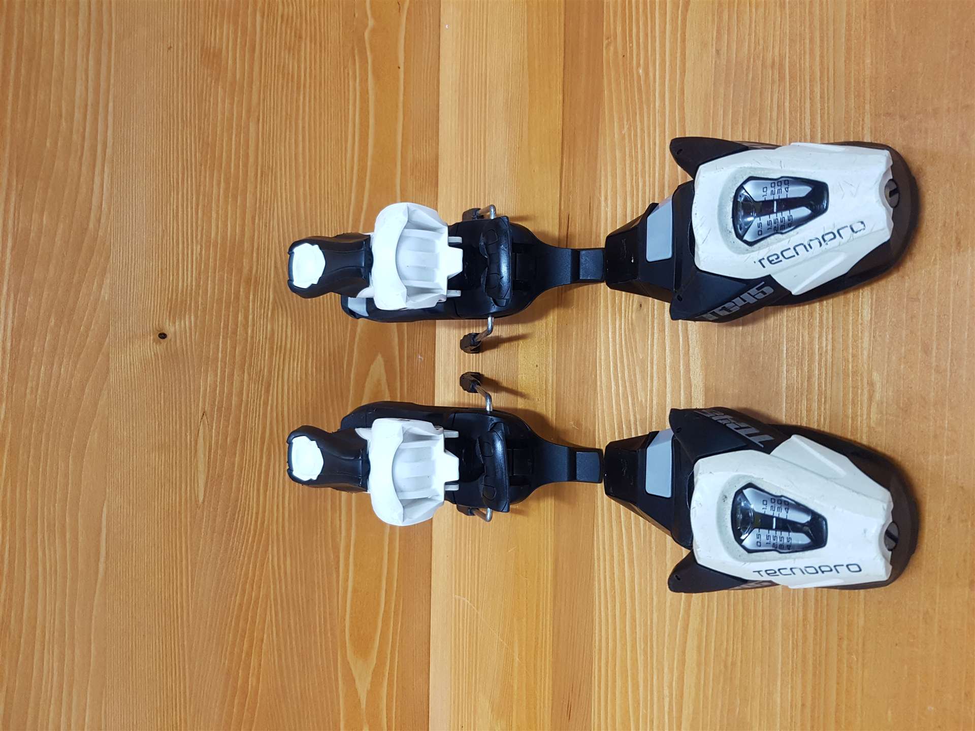 Verwendete Bindung Tecnopro TC 45 (DIN 4.5)