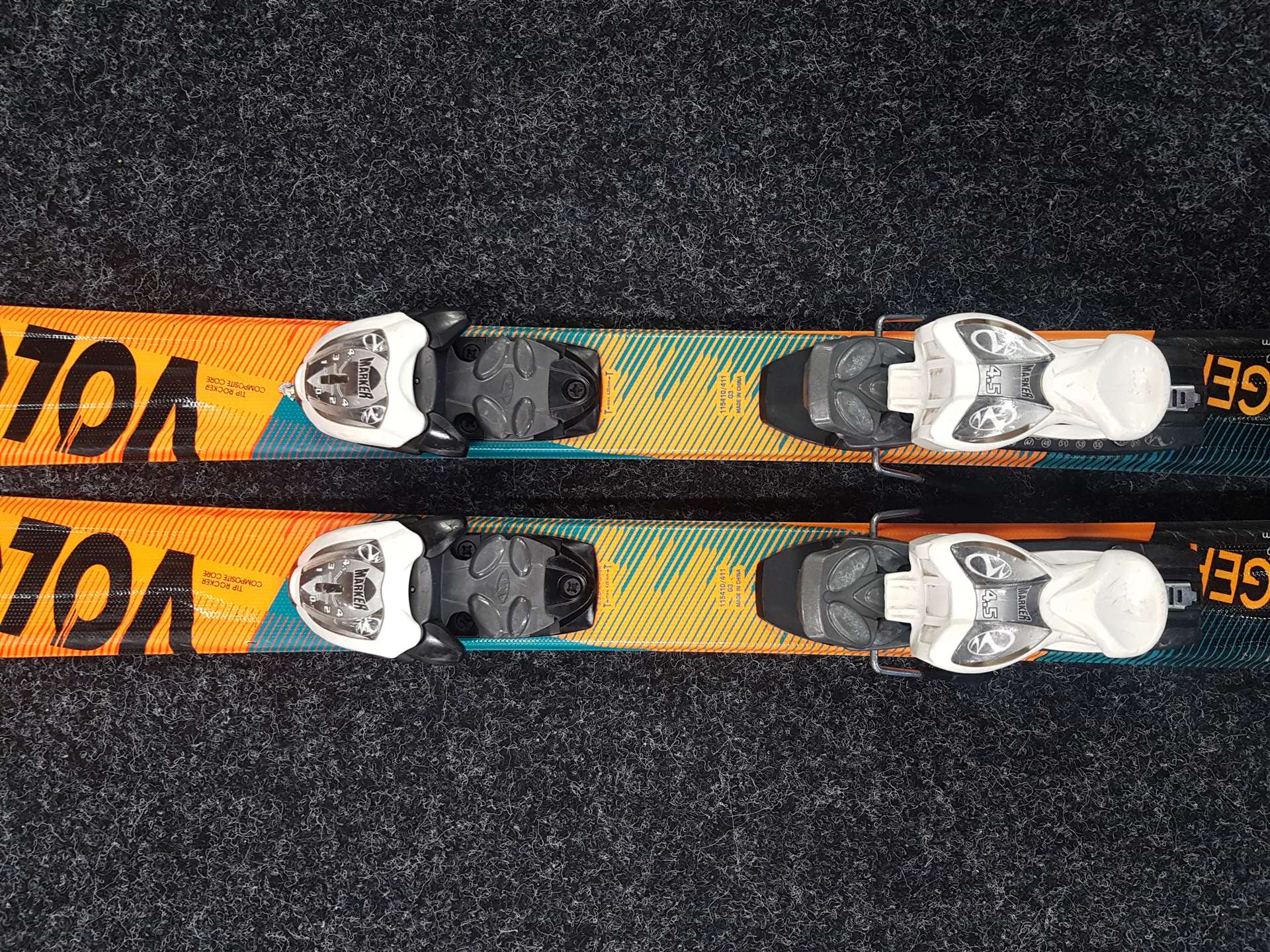 Použité detské lyže VOLKL RACETIGER + viazanie Marker 4,5