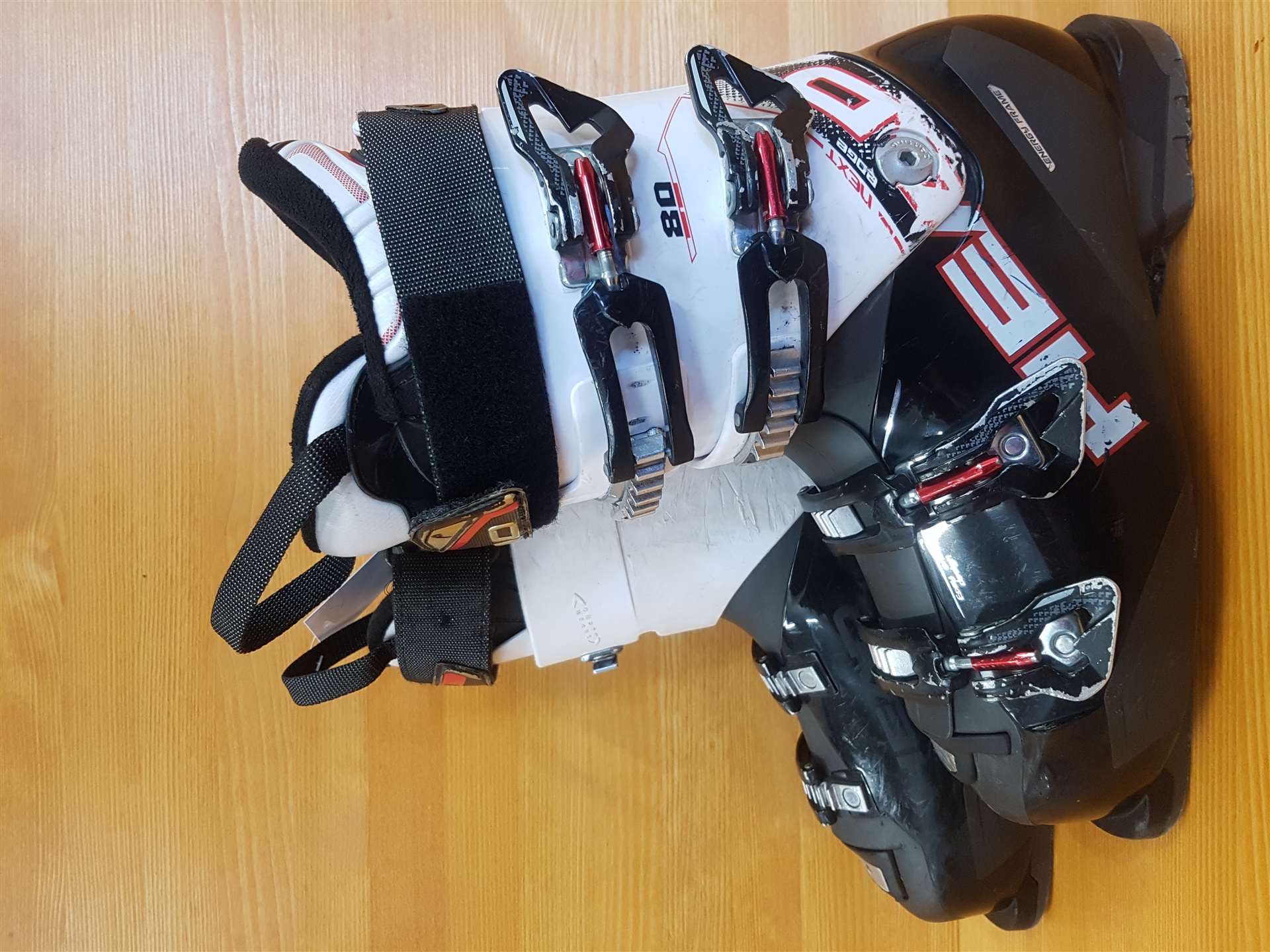 Použité lyžiarky HEAD Next Edge