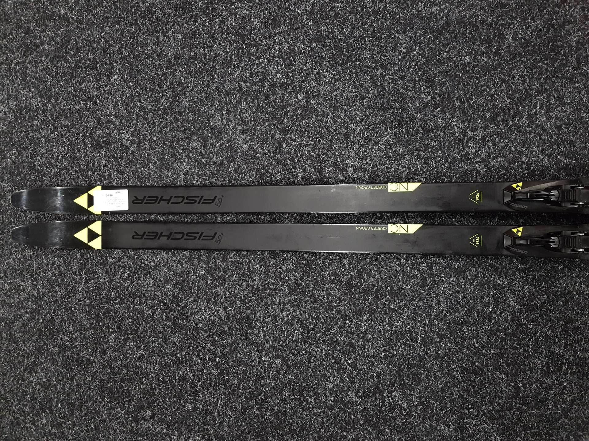 Gebrauchte FISCHER Orbiter Crown Langlaufski + NNN Fischer Control Bindungen