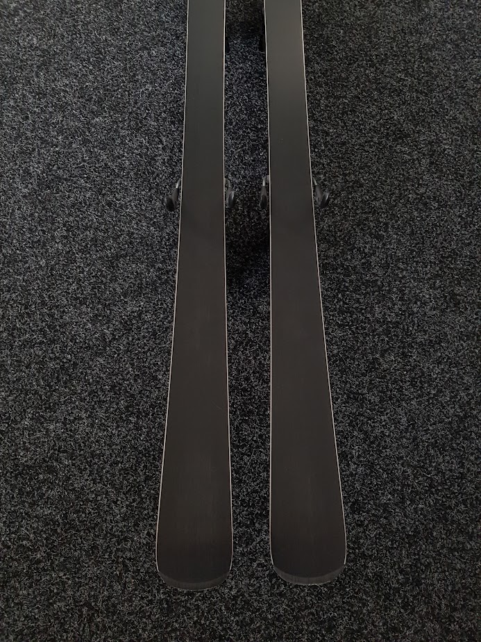 Skis Atomic Beta Carv C:9 à prix réduit