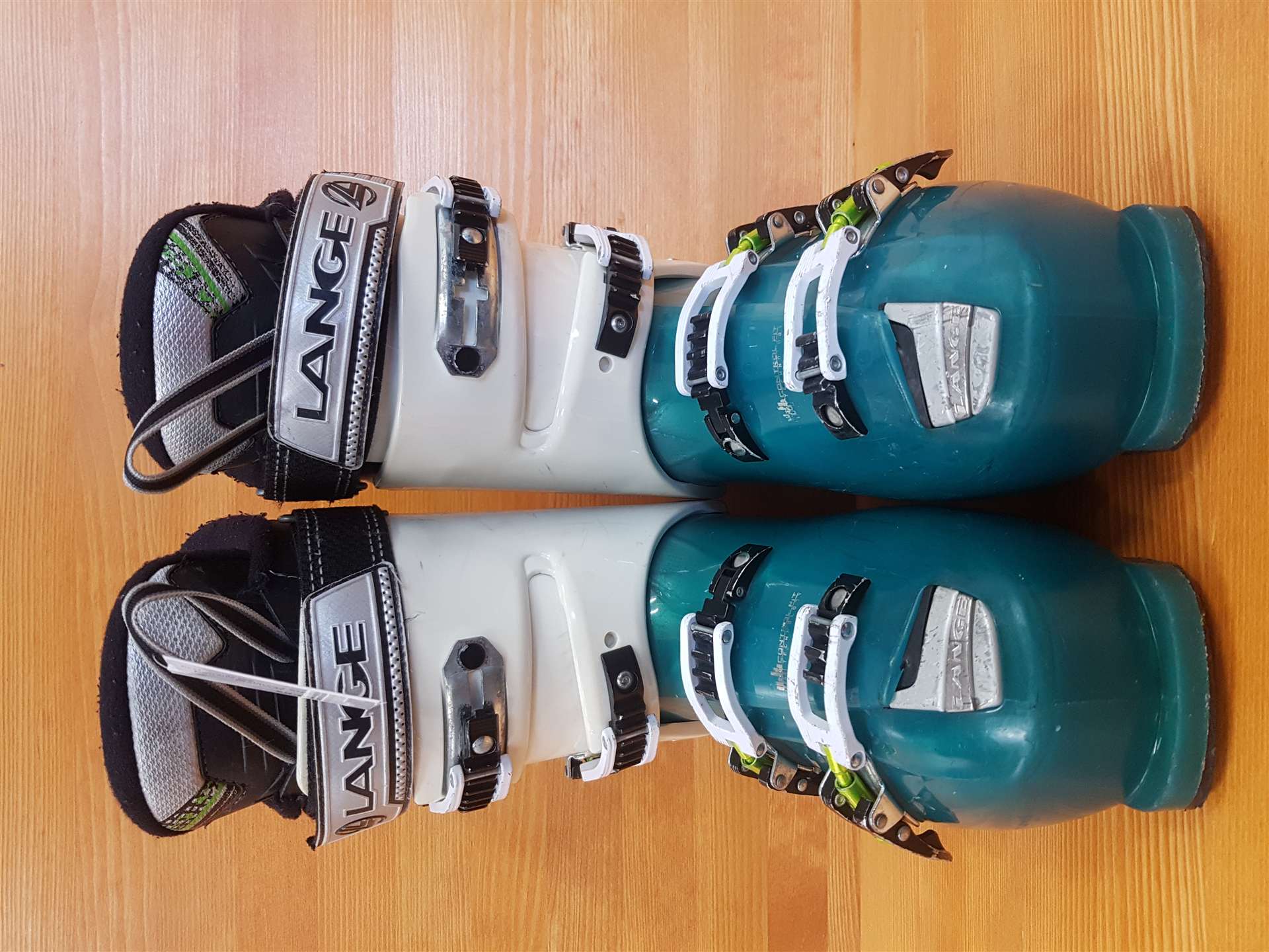 Použité lyžiarky LANGE Blaster R