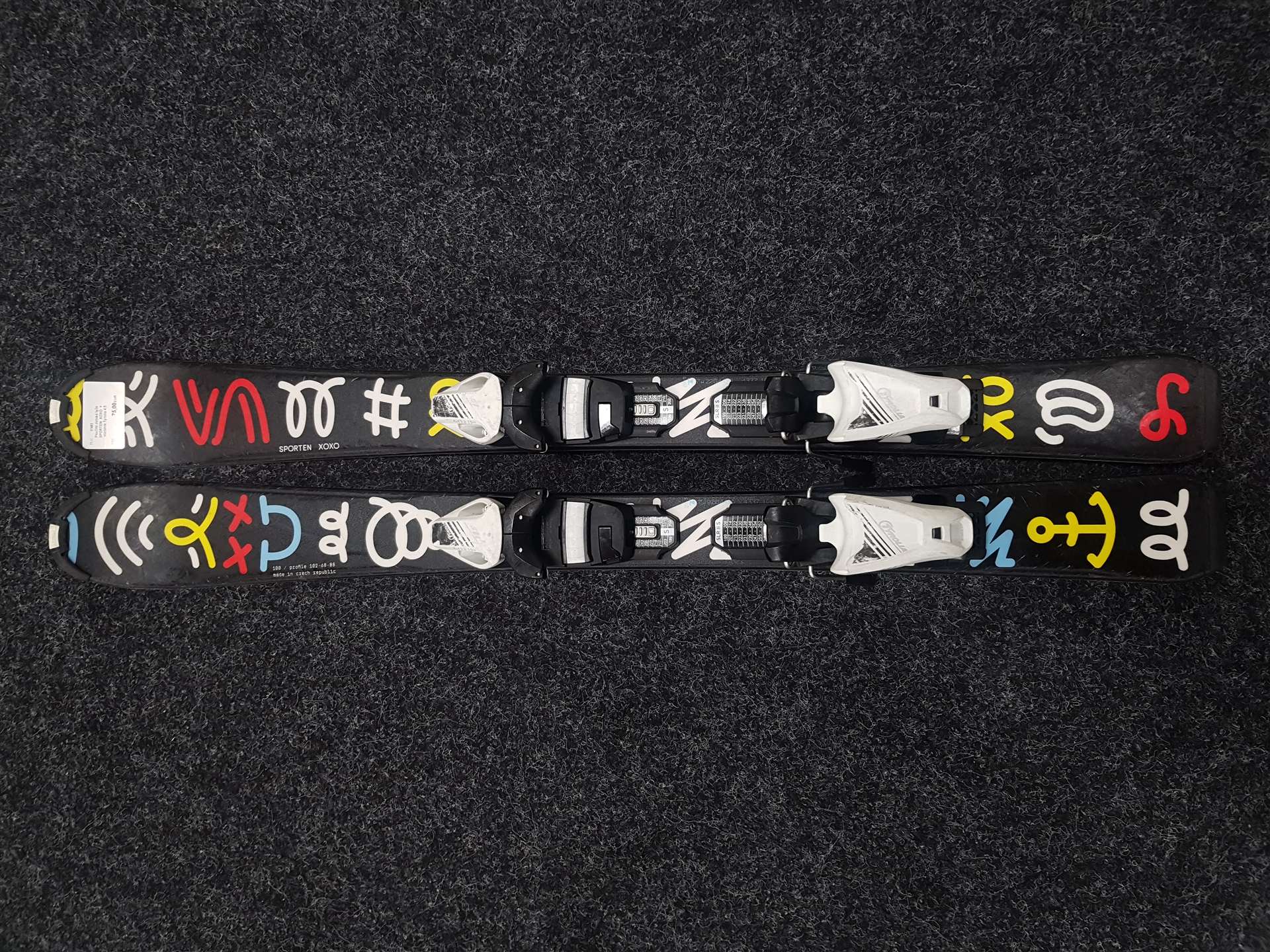 Gebrauchte Kinderskier SPORTEN XOXO + Tyrolia Bindungen 4.5