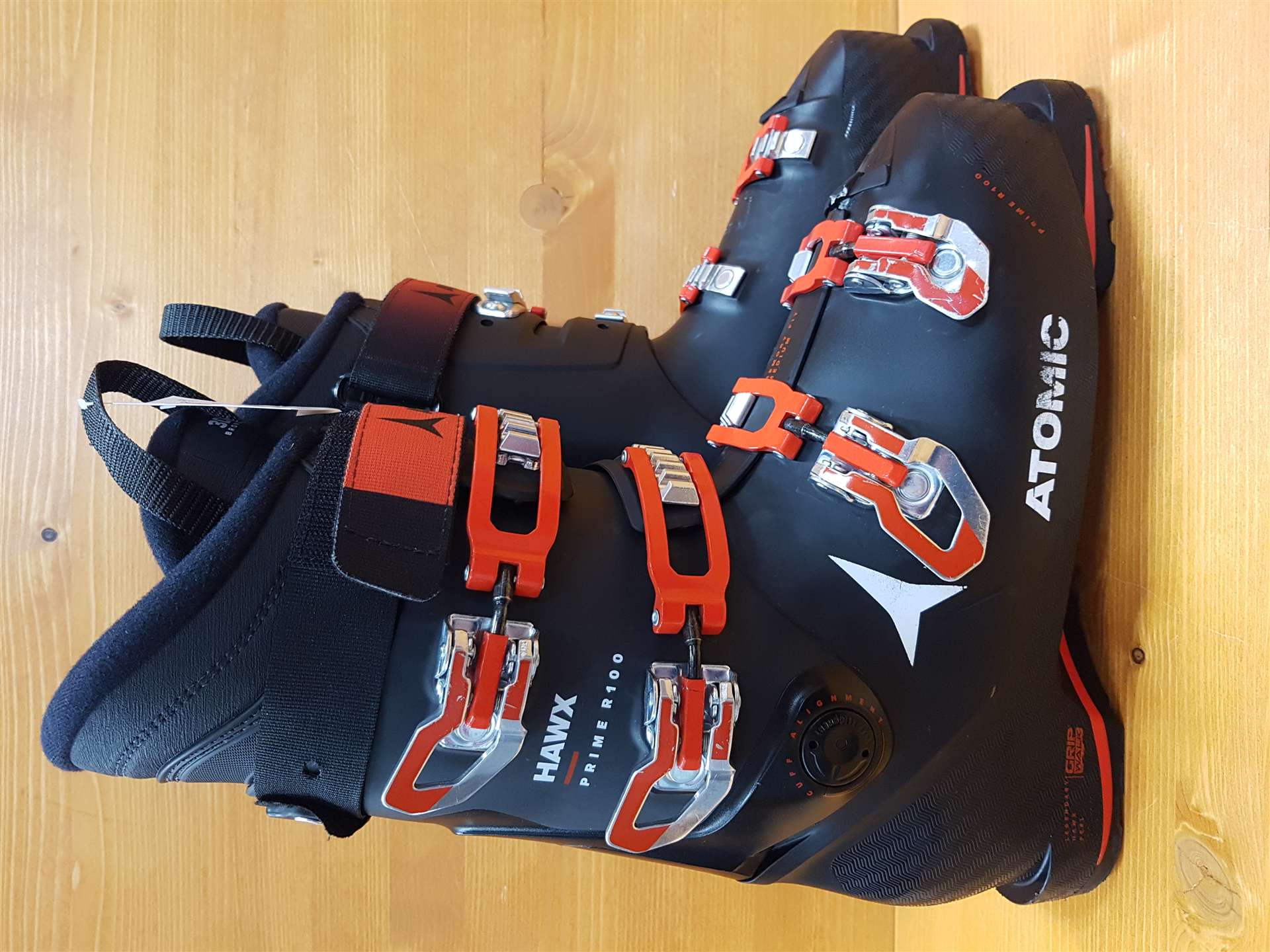Scarponi da sci usati ATOMIC Hawx Prime R100