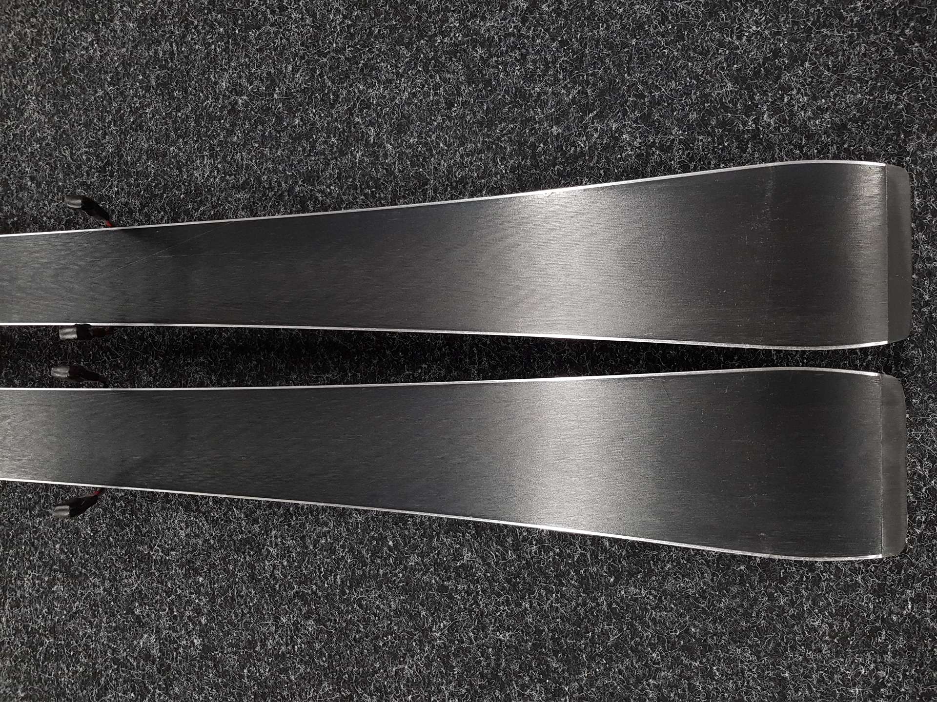 Használt ROSSIGNOL Nova 14 TI sílécek + Look NX 12 kötés