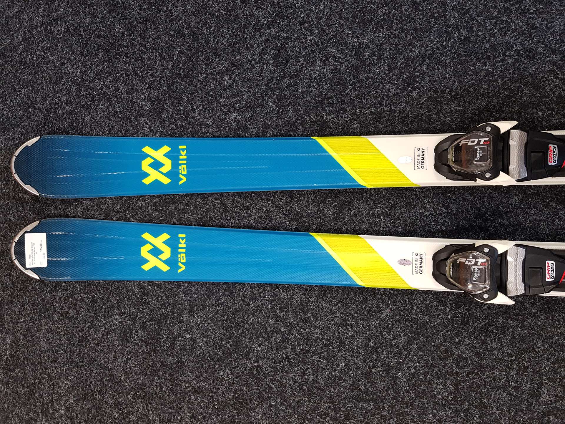 Esquís VOLKL Deacon 7.4 usados + fijaciones Marker FDT 10