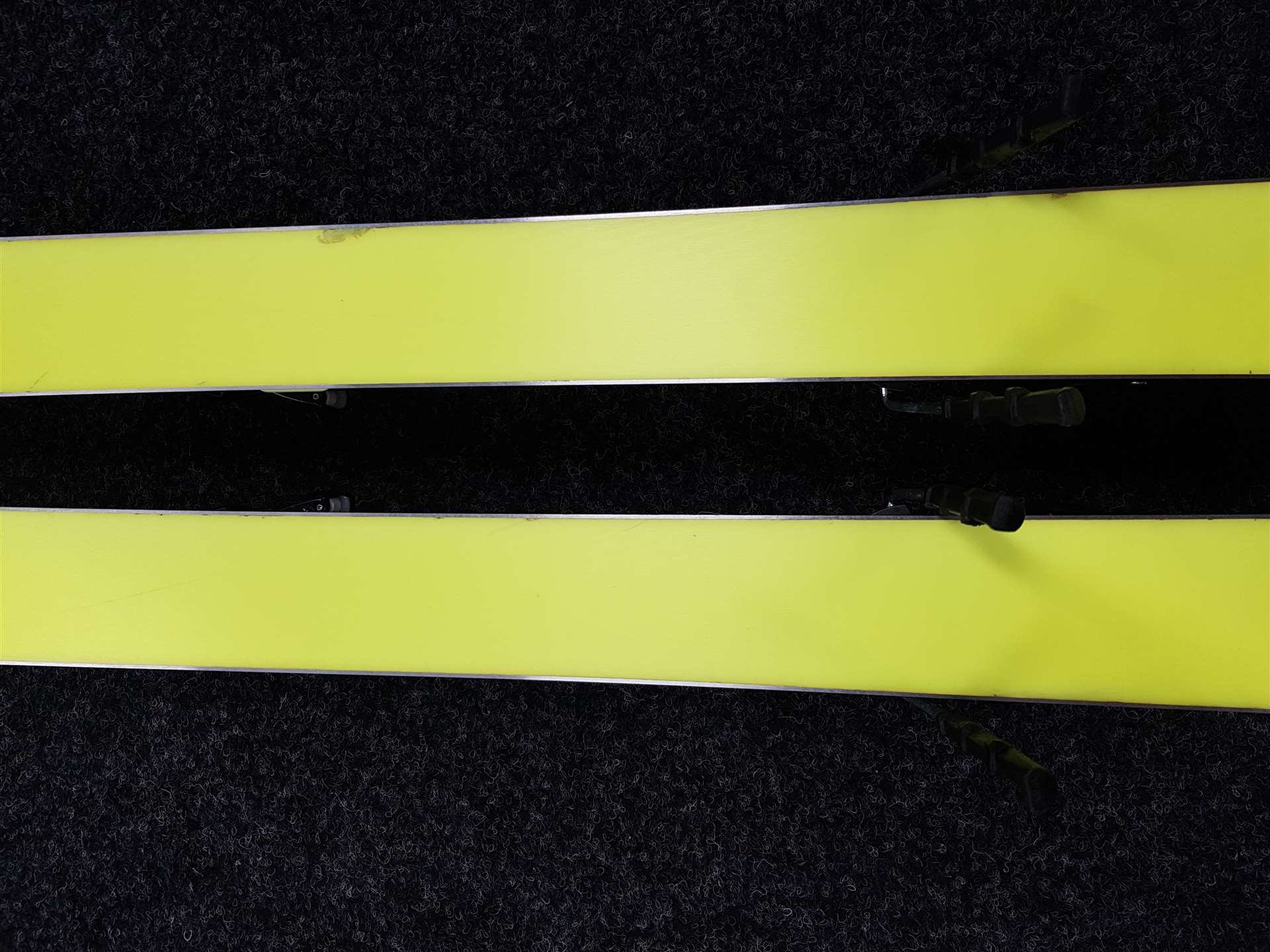Použité lyže FISCHER RC4 + vázání Fischer Z13