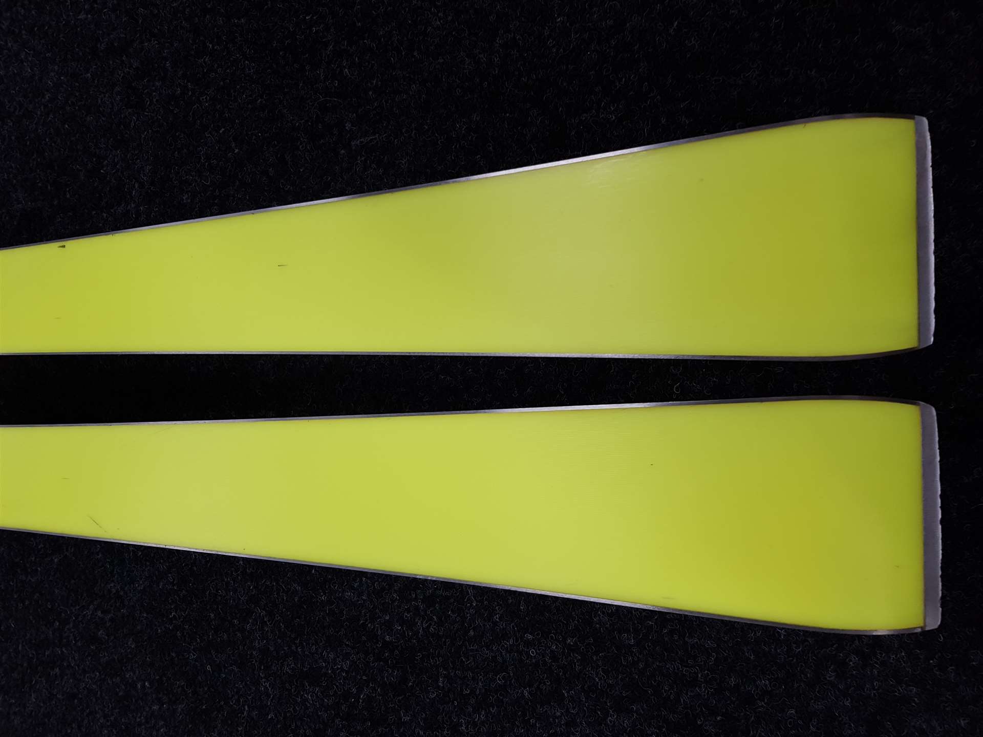 Použité lyže FISCHER RC4 + vázání Fischer Z13