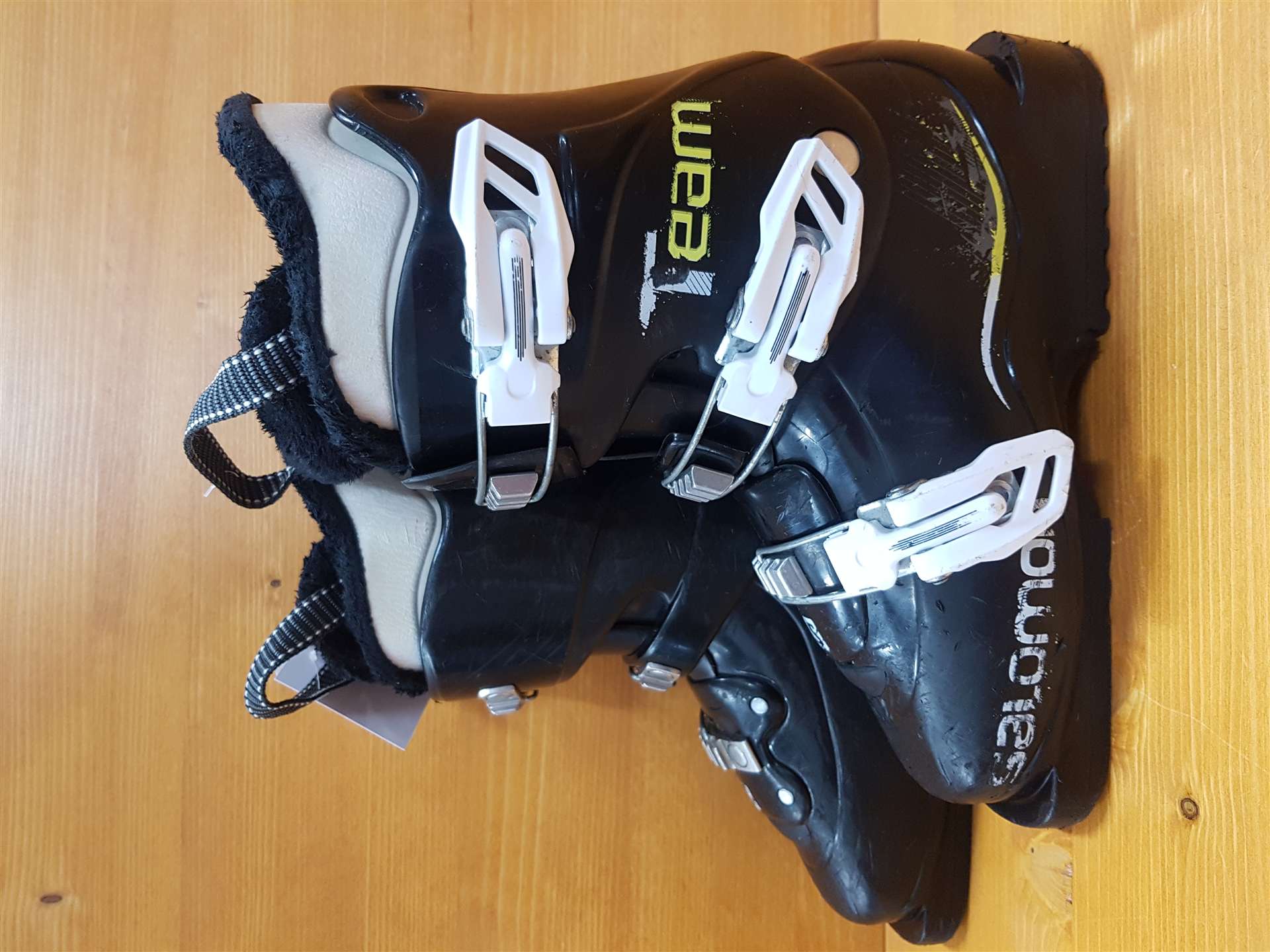 Gebrauchte SALOMON T3 Skischuhe