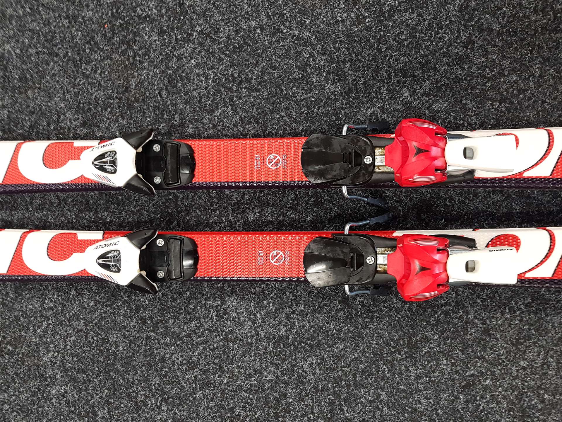 Używane narty ATOMIC Race 8 + wiązania Atomic Evox 7