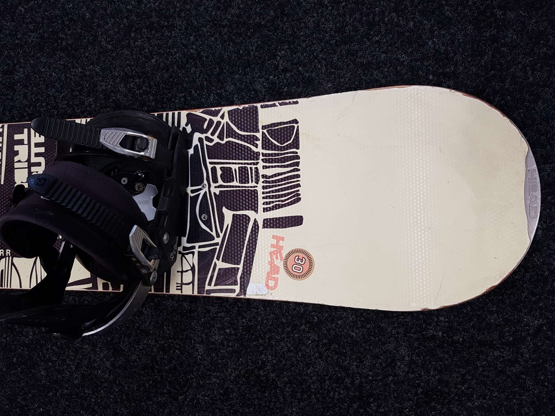 Snowboard Head Tribute folosit + legături Head mărimea S
