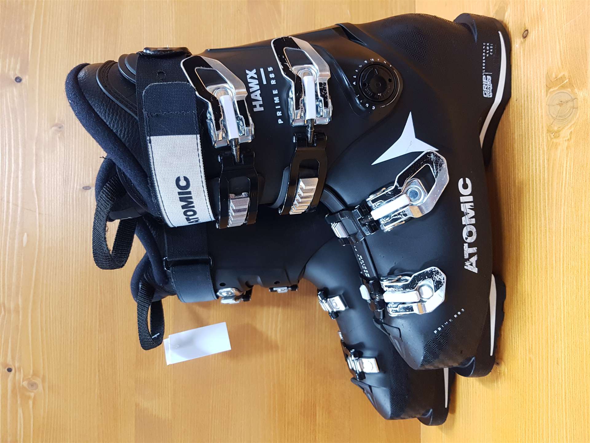 Używane buty narciarskie ATOMIC Hawx Prime R85