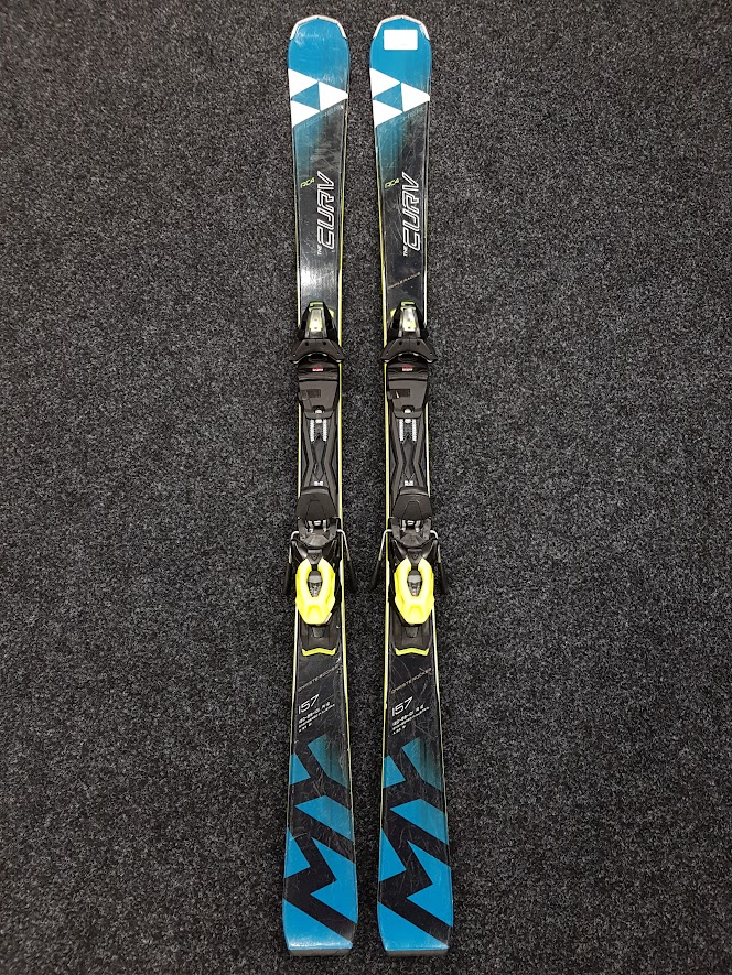 Použité lyže FISCHER The Curv RC4 + vázání Fischer11