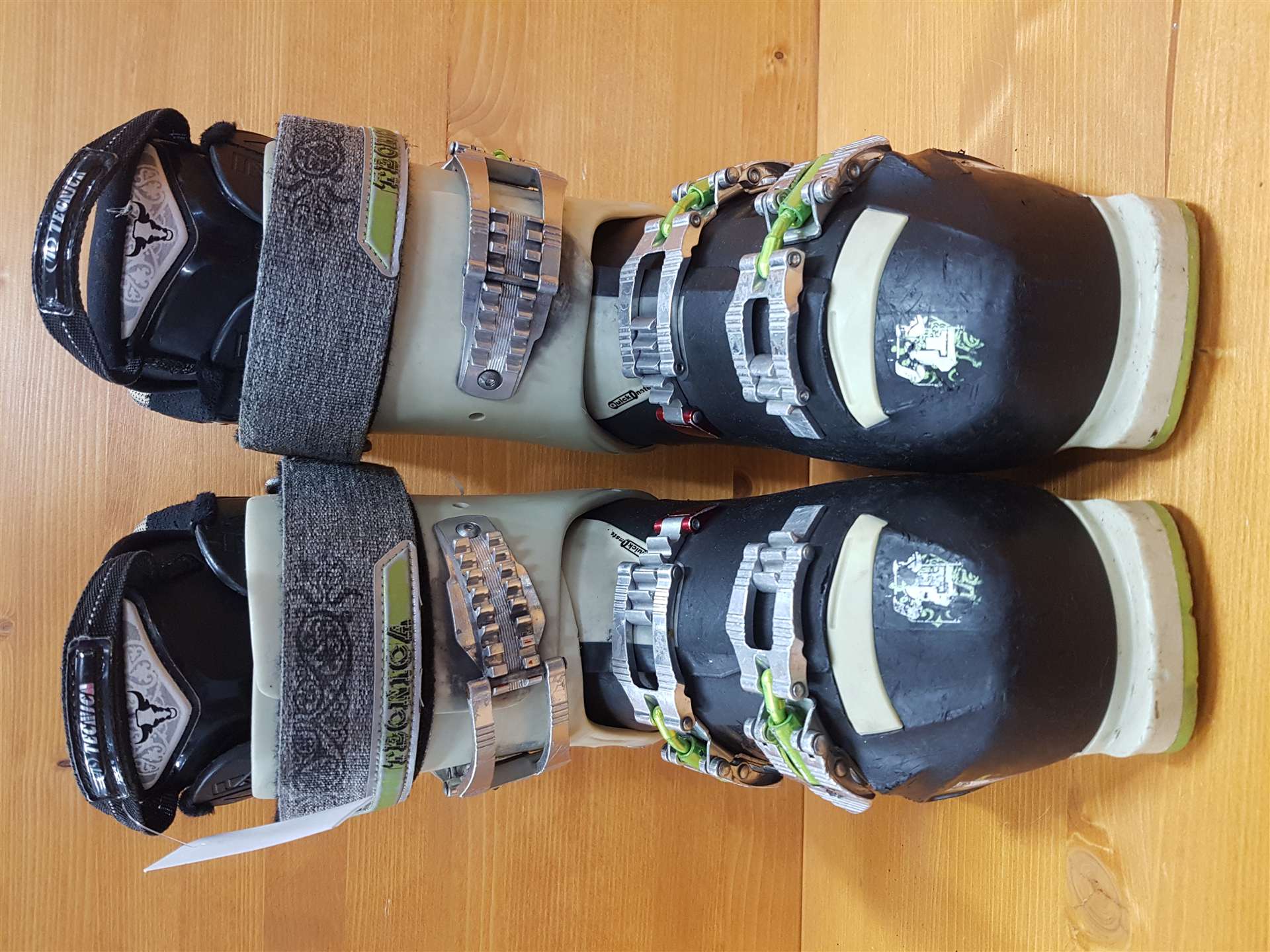 Použité lyžiarky TECNICA Crossfire