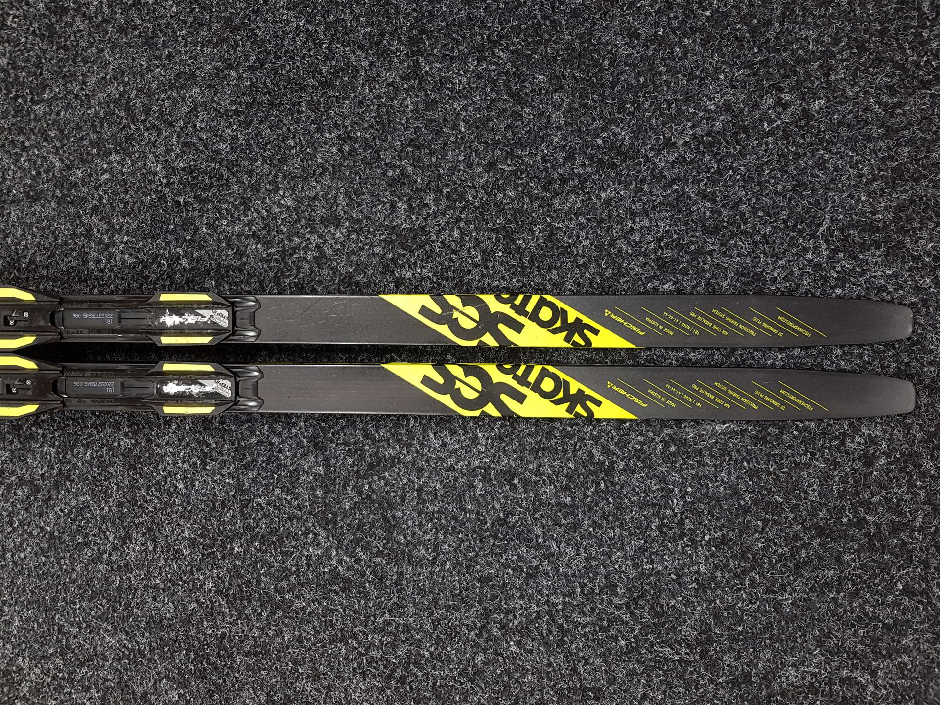 Gebrauchte Fischer SCS Skate Langlaufski + Fischer NNN Bindungen