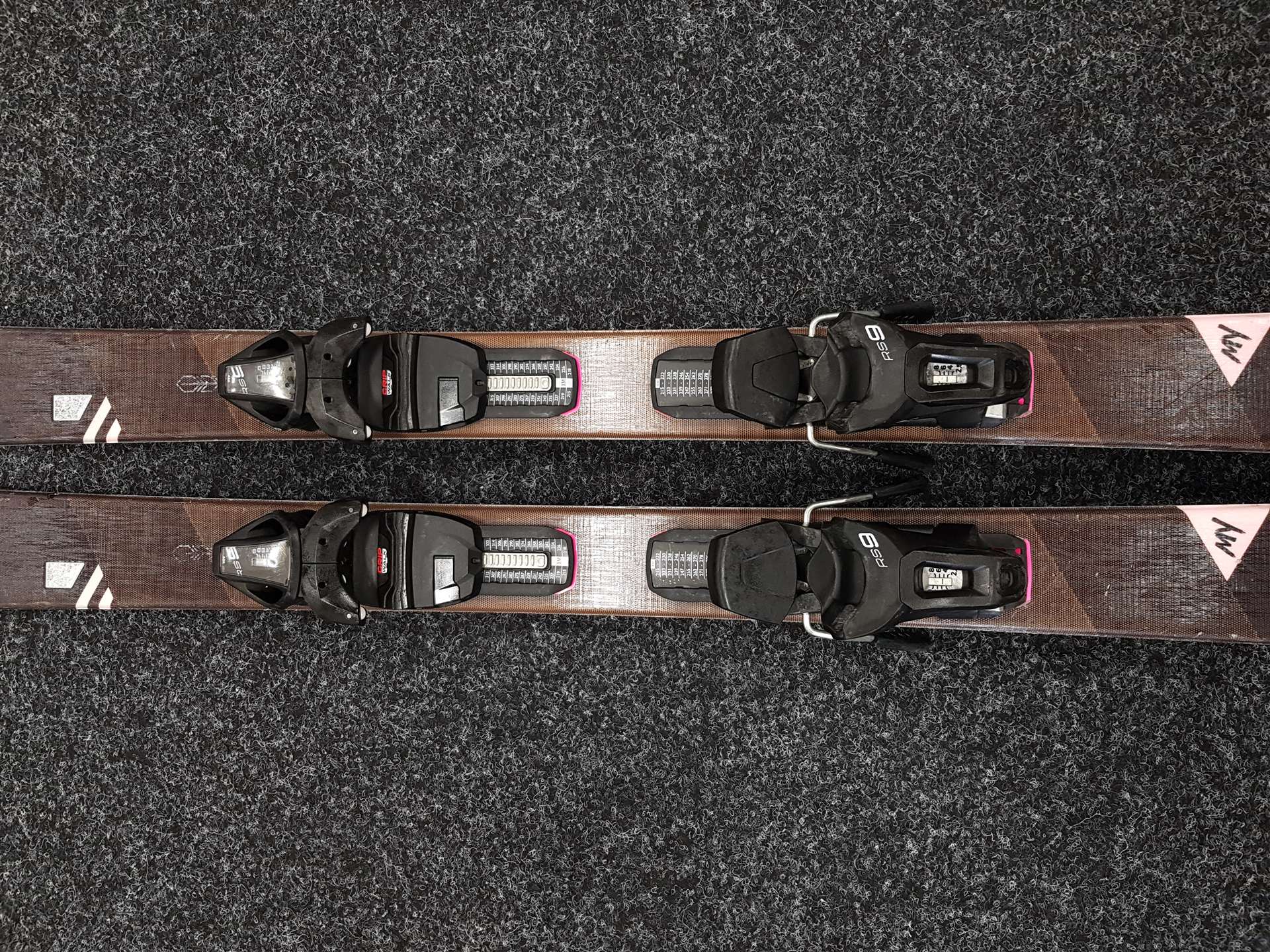 Gebrauchte FISCHER My Turn Ski + Fischer RS9 Bindungen