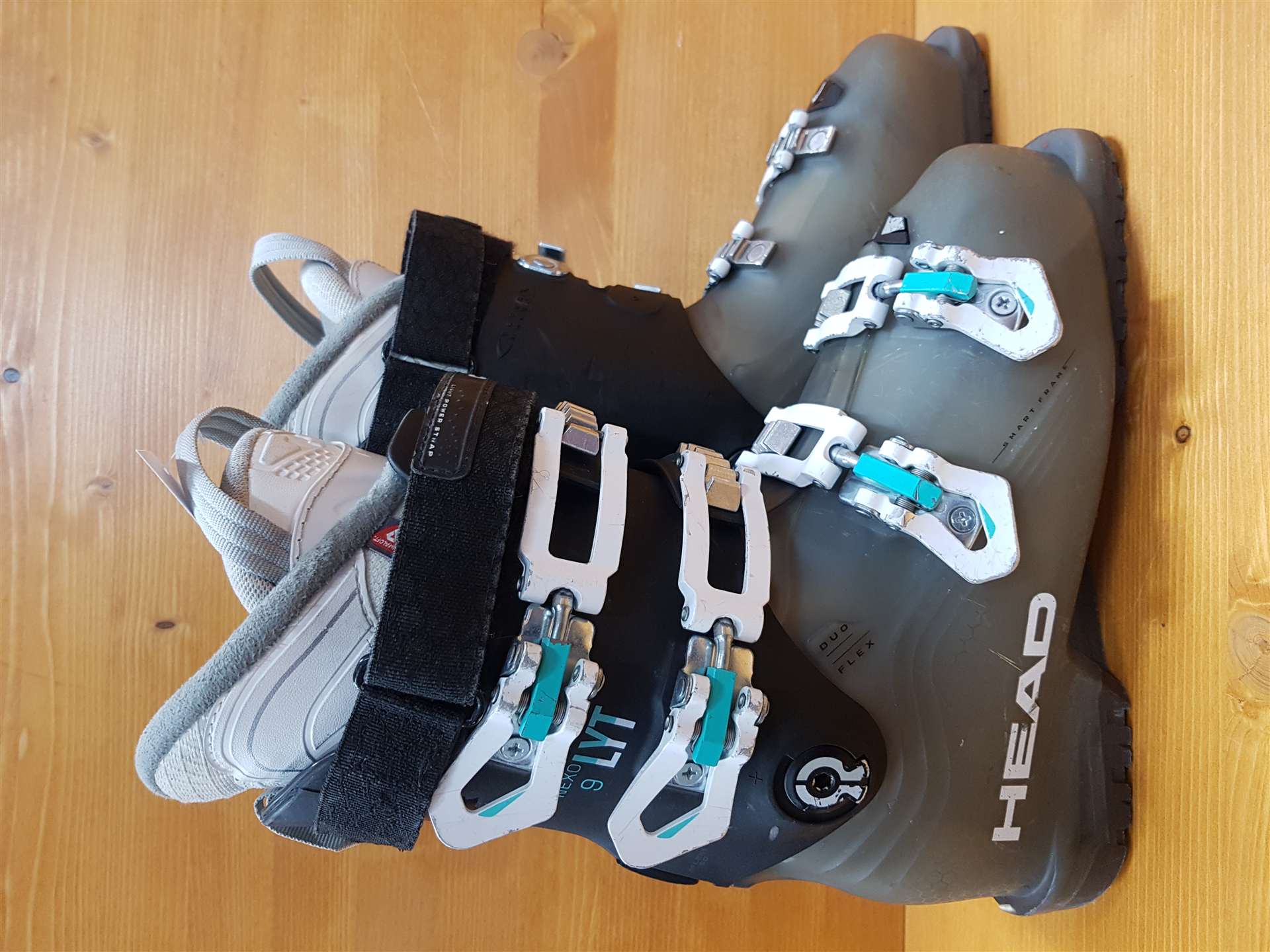 Clăpari schi second-hand HEAD Nexo 9 LYT