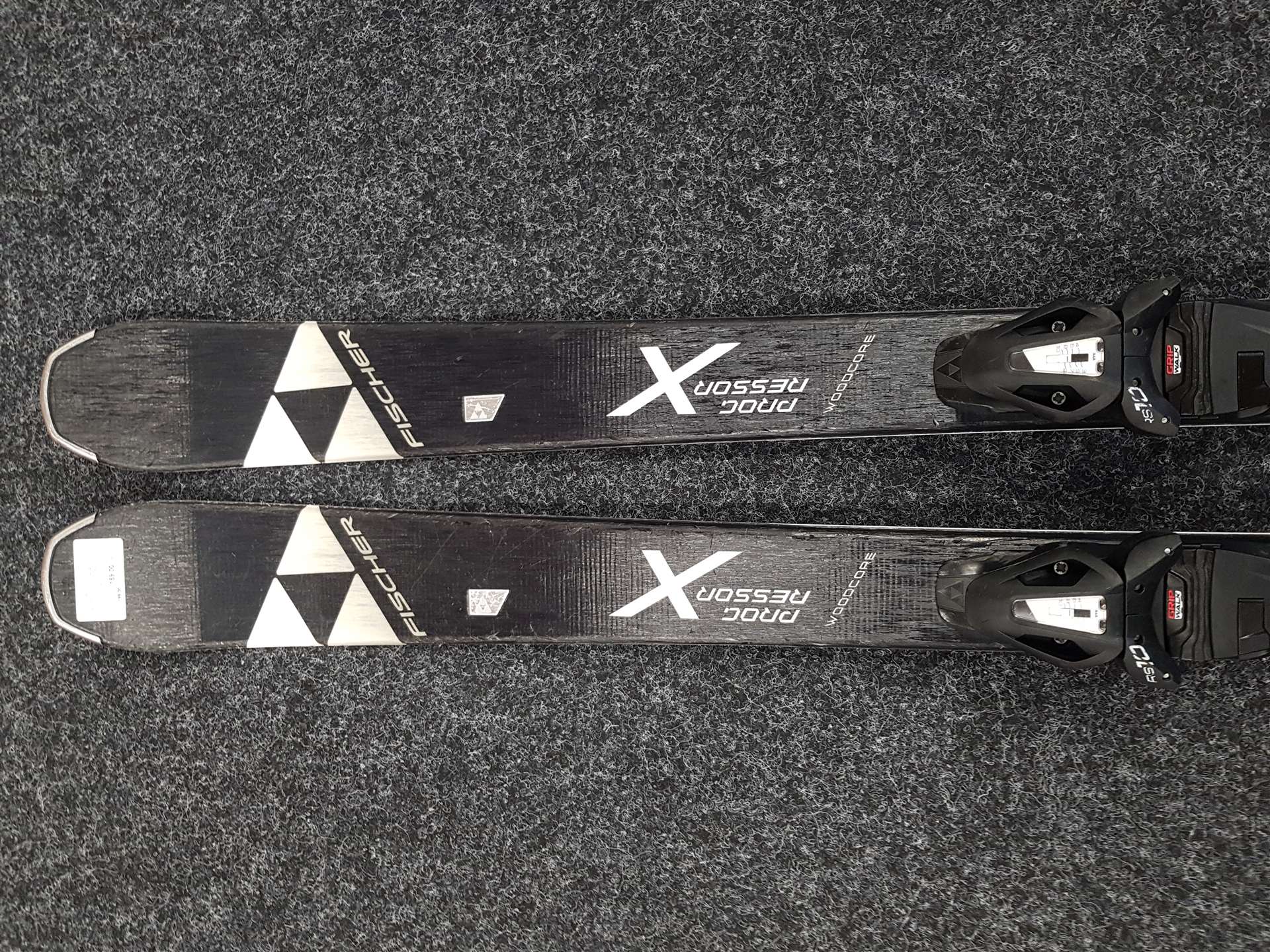 Schiuri FISCHER Progressor X folosite + legături Fischer RS 10