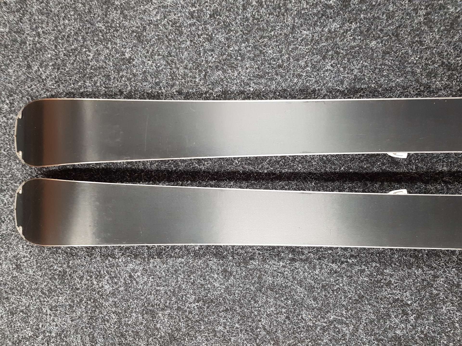 Sci FISCHER RC One usati + attacchi Fischer RS 9