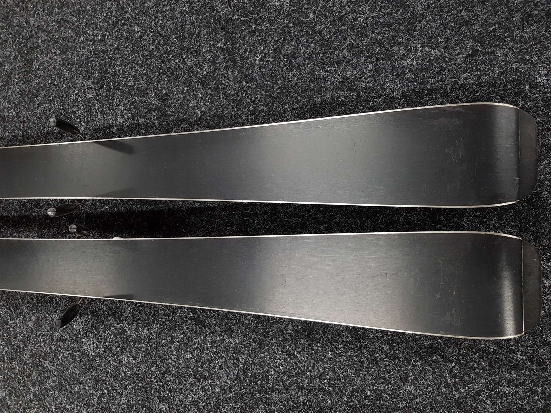 Sci FISCHER RC One usati + attacchi Fischer RS 9