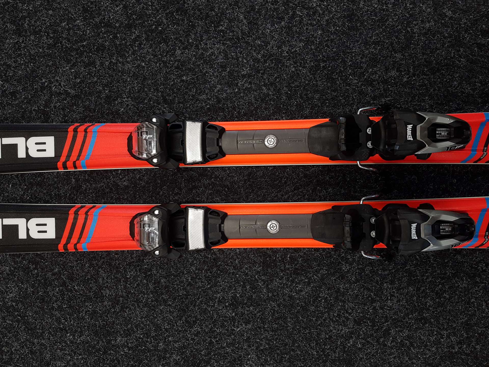 Skis BLIZZARD RCX d'occasion + fixations Marker10 TP