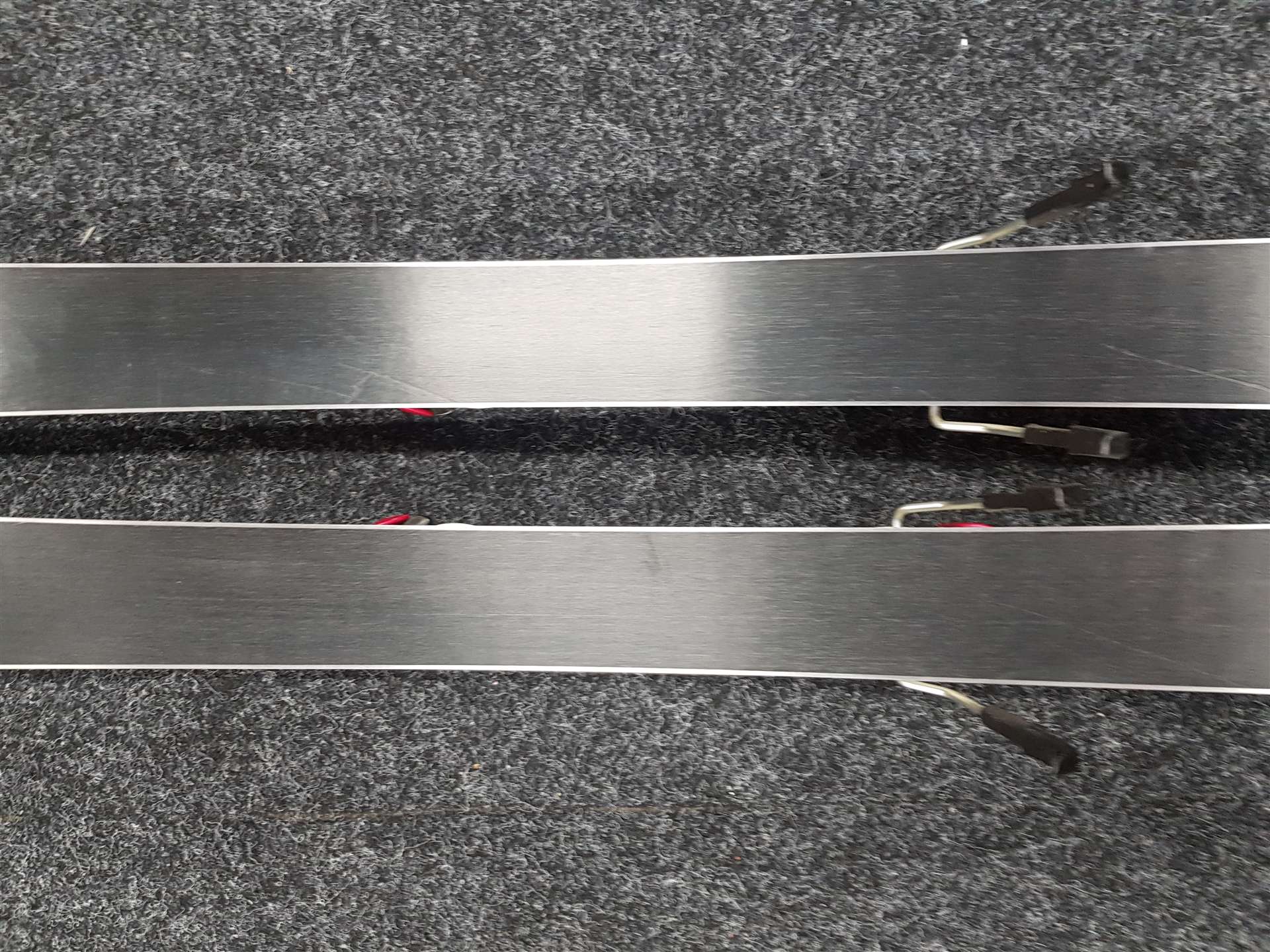 Sci ROSSIGNOL Harmony usati + attacchi Rossignol 10