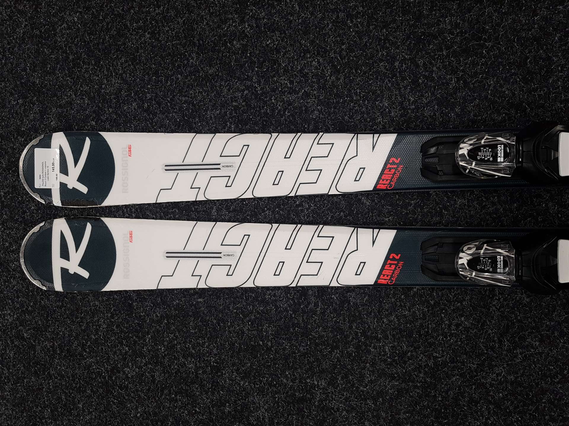 Skis ROSSIGNOL React 2 Carbon d'occasion + fixations Look Xpress 10