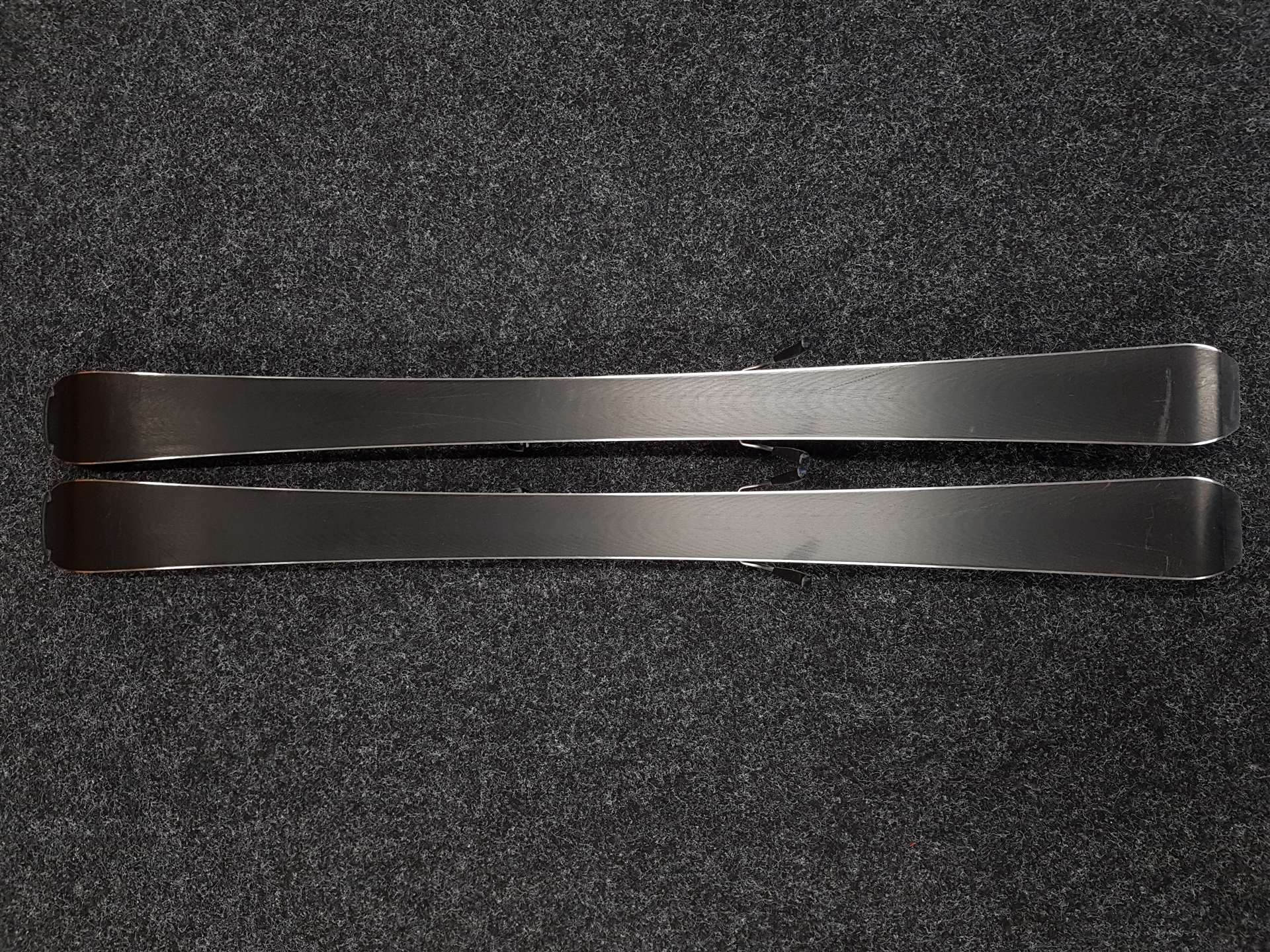 Schiuri pentru copii SPORTEN Street + legături Tyrolia SLR 7.5 folosite