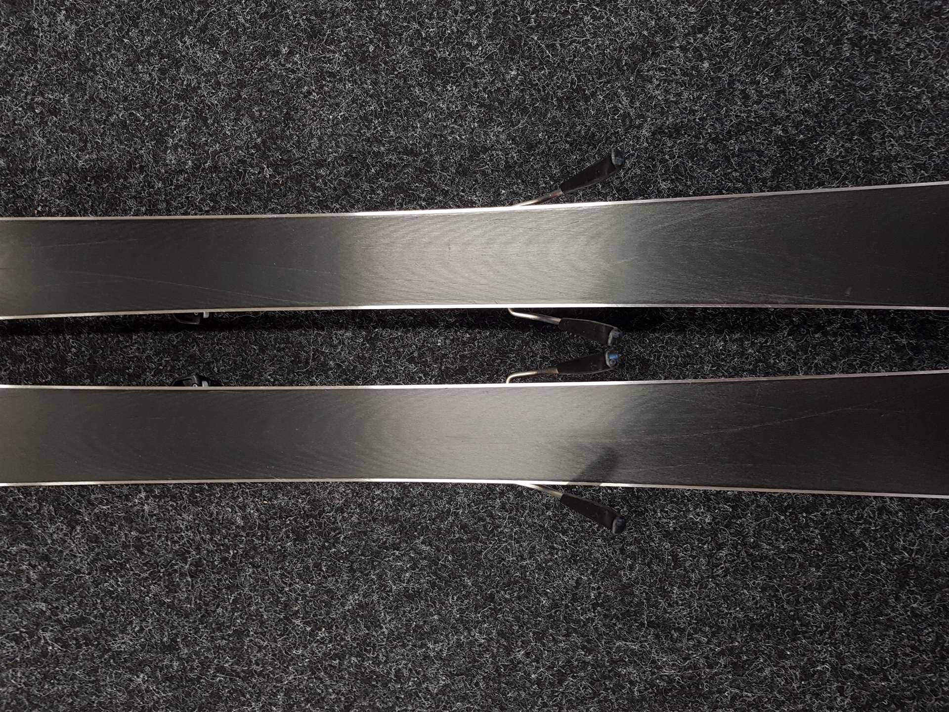 Schiuri pentru copii SPORTEN Street + legături Tyrolia SLR 7.5 folosite