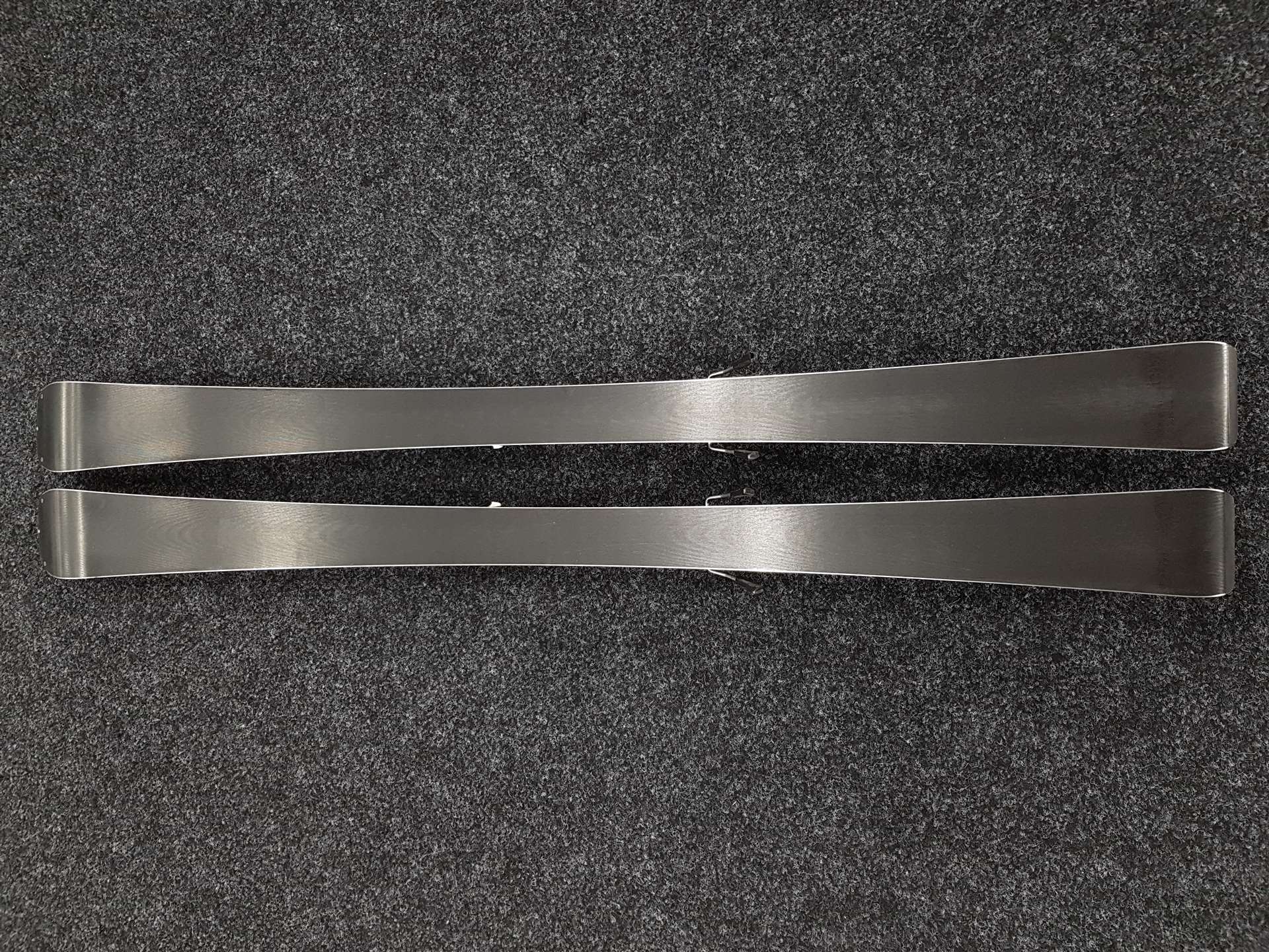 Gebrauchte ROSSIGNOL Pursuit Ski + Rossignol 11 Bindungen