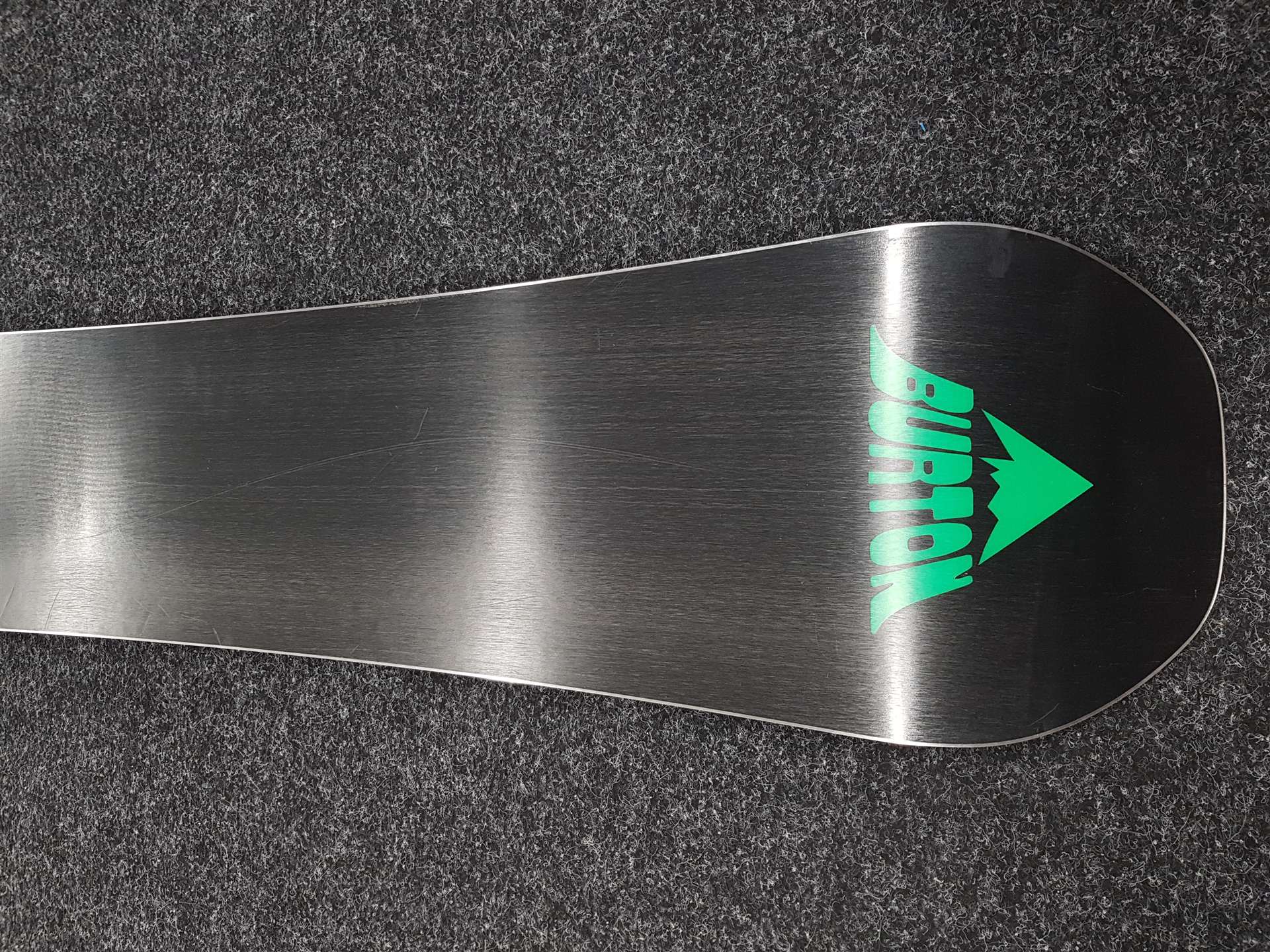 Použitý snowboard BURTON Radius 160 W