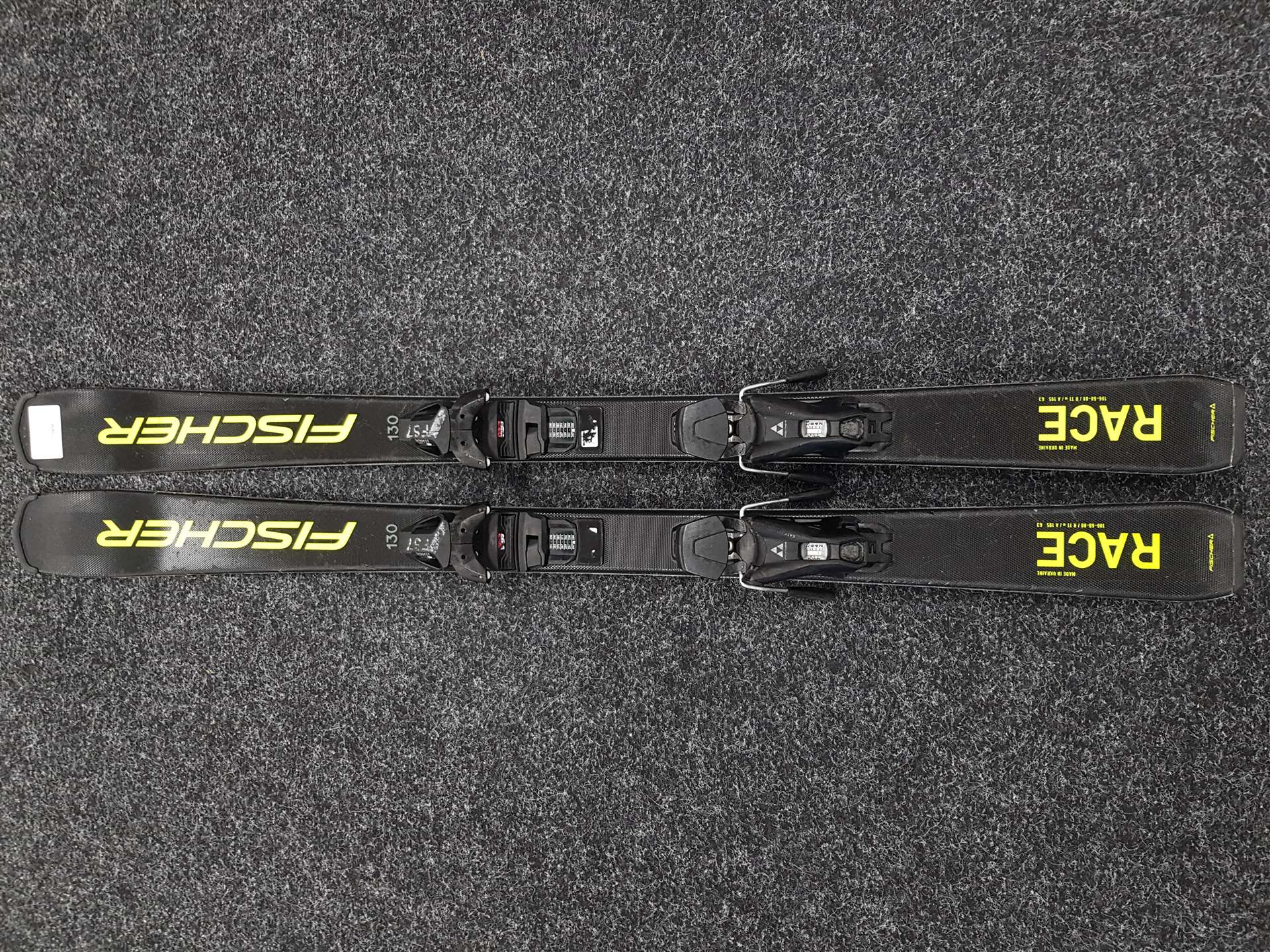 Použité dětské lyže FISCHER Race + vázání Fischer FS 7