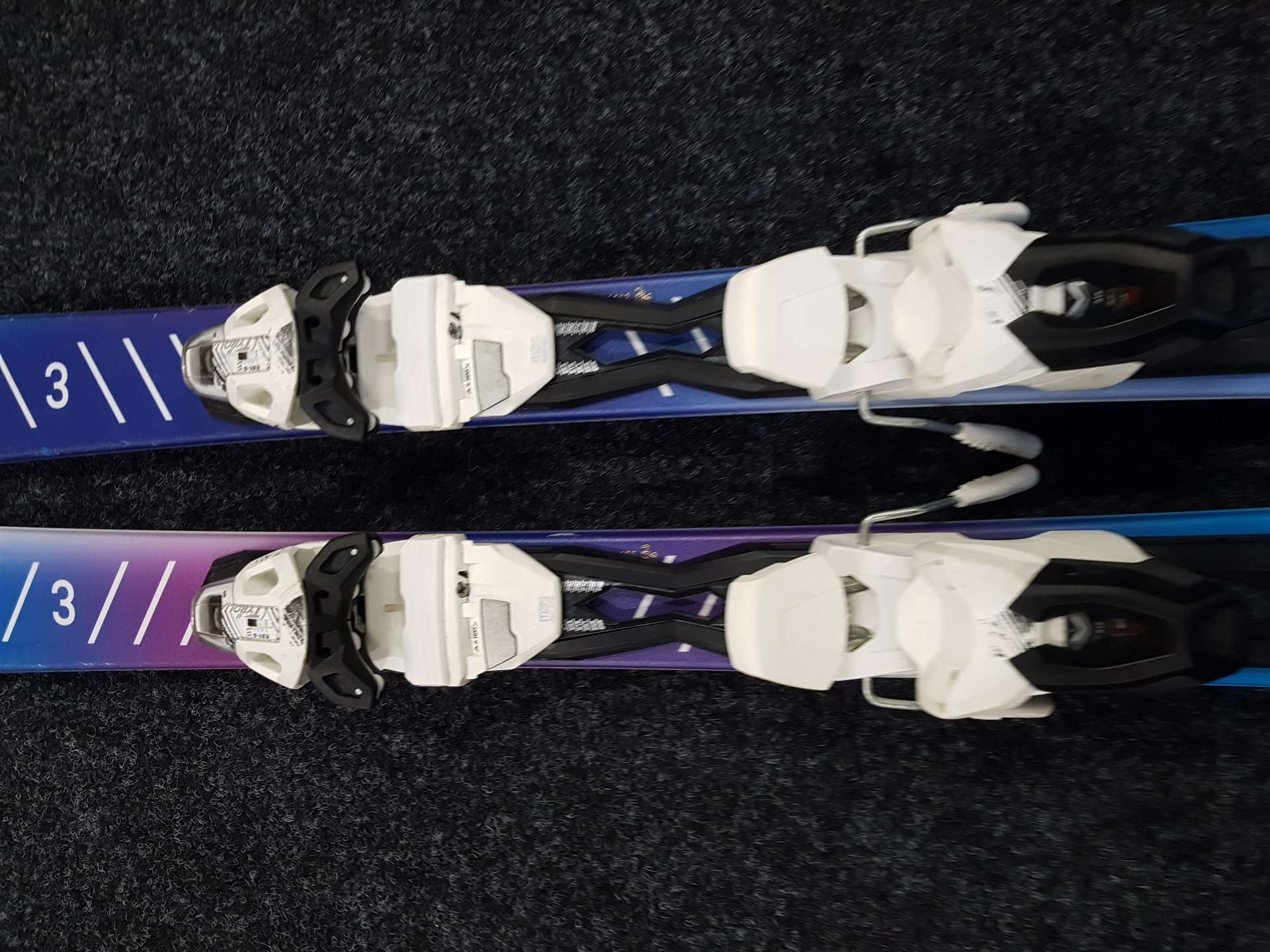 Sci usati SPORTEN RDUM 3 + attacchi Tyrolia 11.0