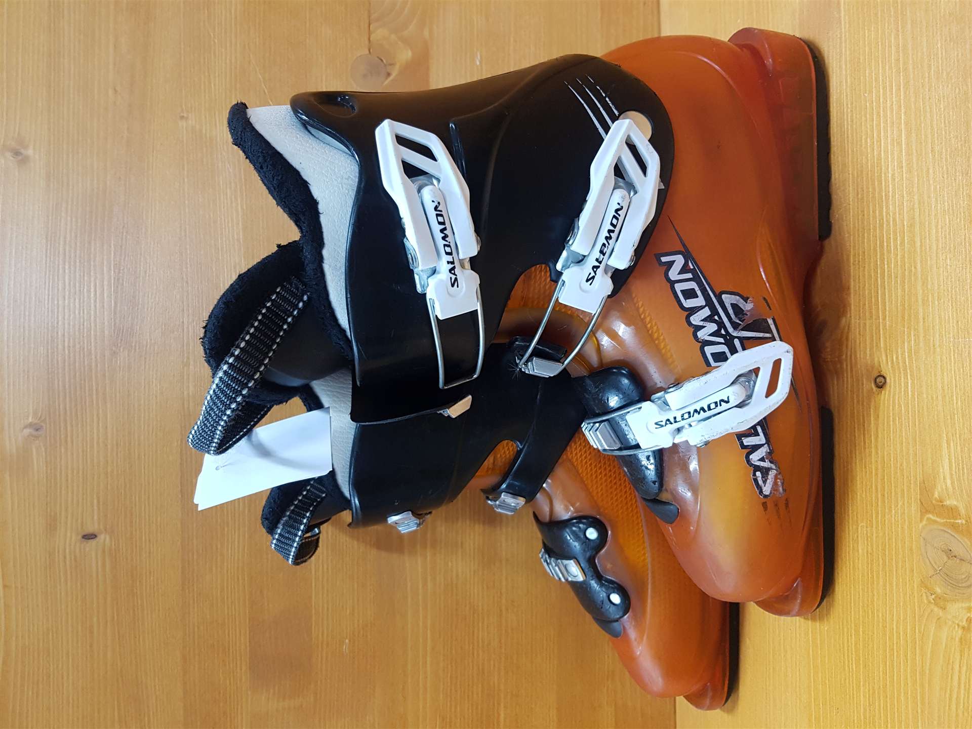 Použité lyžiarky SALOMON T3