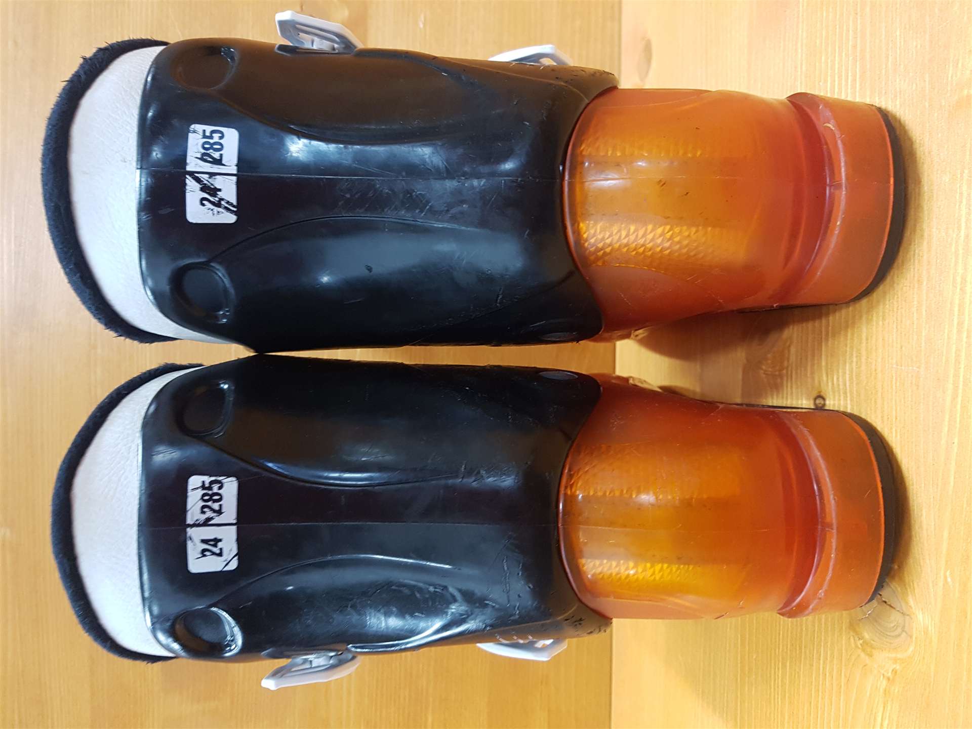 Použité lyžiarky SALOMON T3