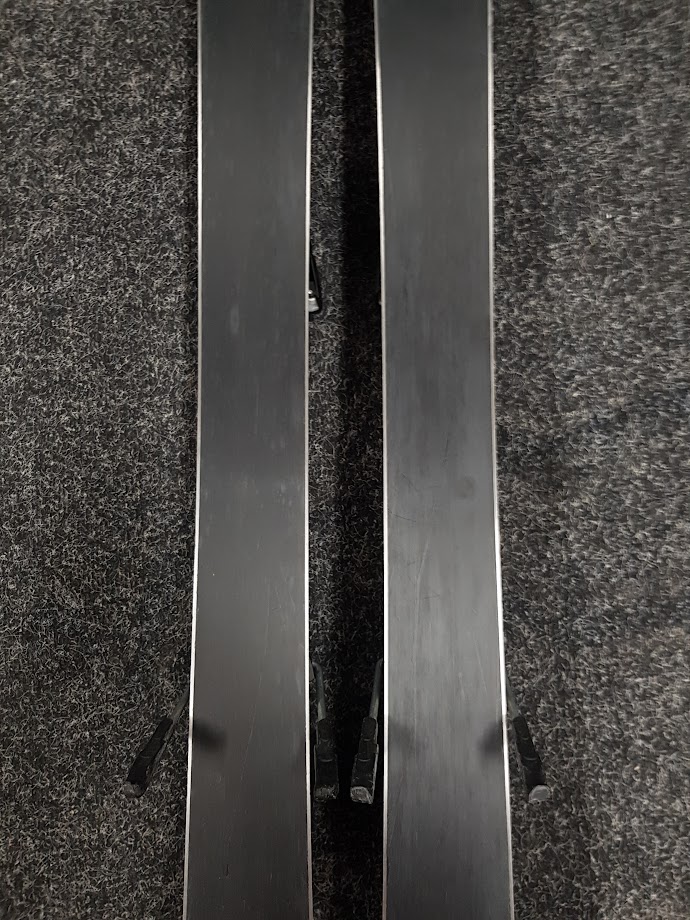 Bazaar-Ski Head Shape One