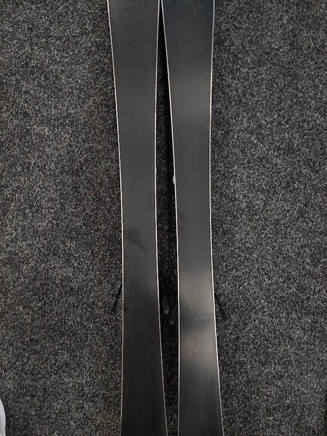 Sprzedam narty Rossignol Scan