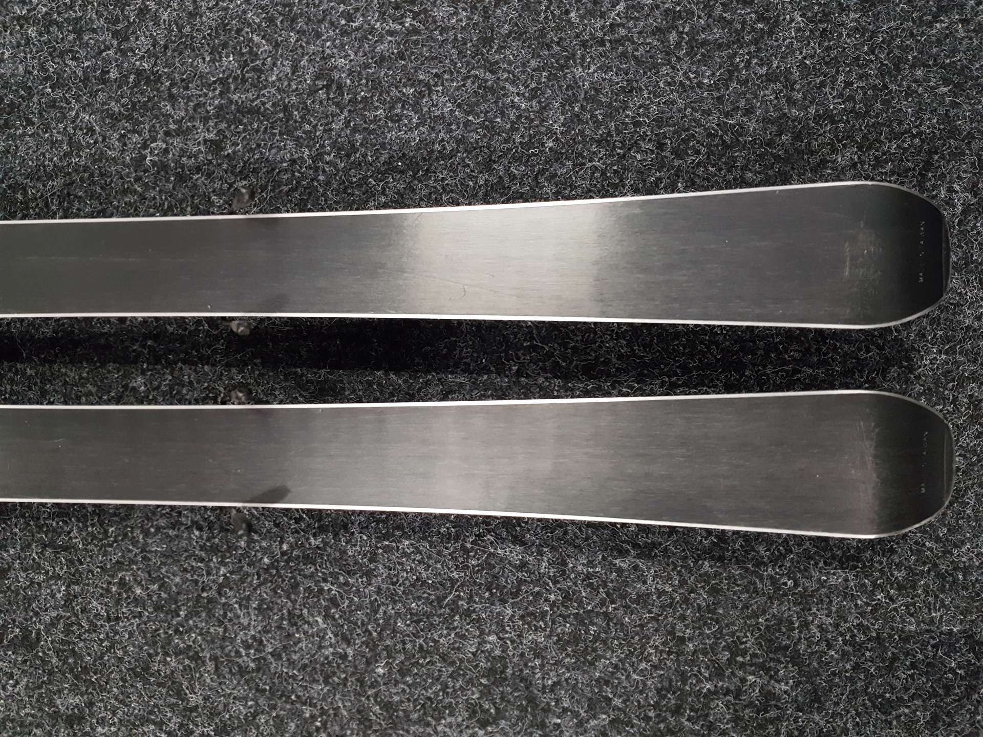 Skis enfant d'occasion ROSSIGNOL Radical JR + fixations Rossignol Comp J 4.5