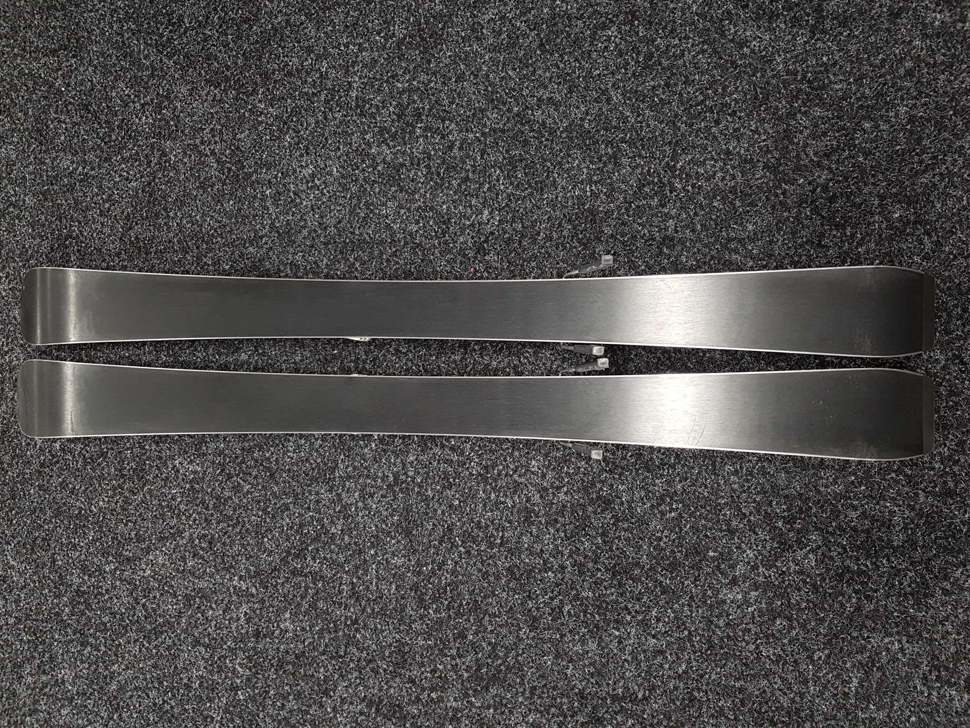 Skis Atomic Race d'occasion